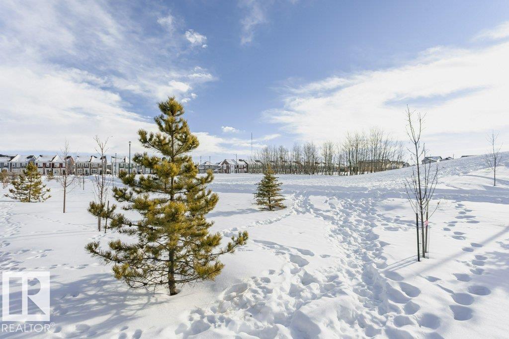 Photo 51 at 839 34 Avenue NW, Maple Crest, Edmonton