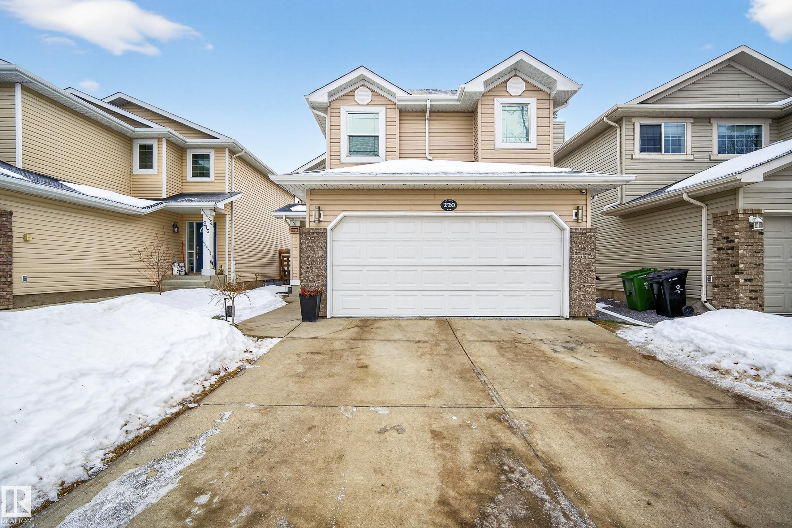 220 Galloway Wynd, South Fort, Fort Saskatchewan