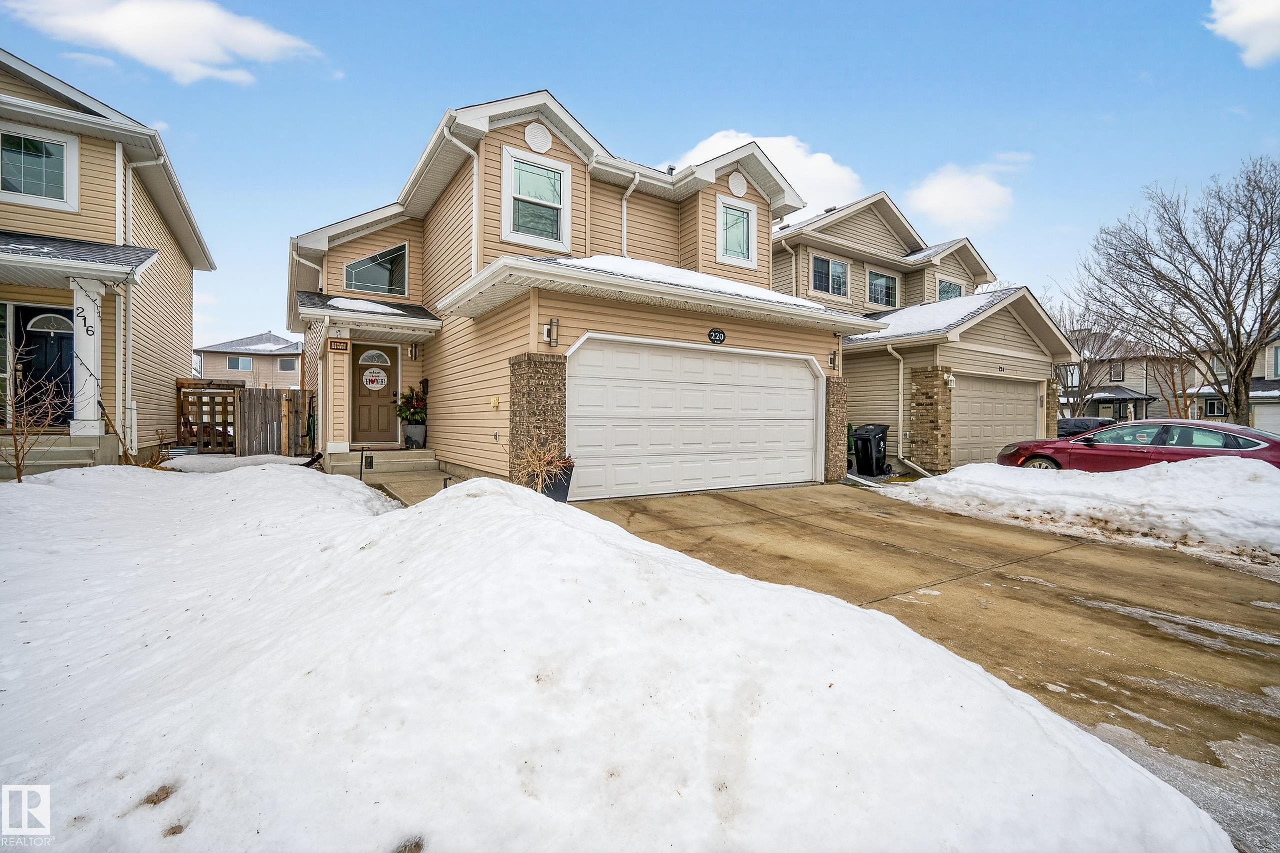 220 Galloway Wynd, South Fort, Fort Saskatchewan
