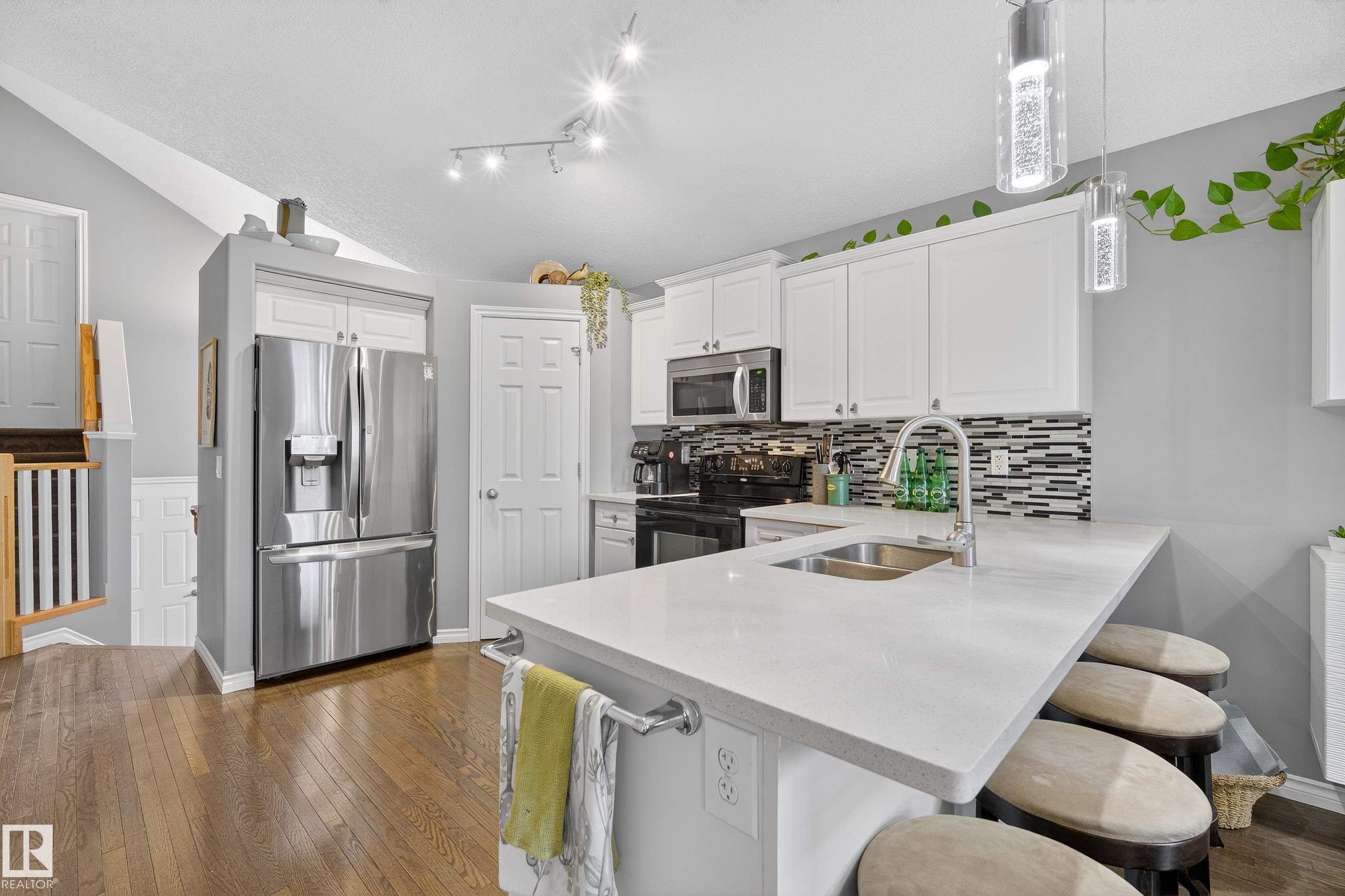 Photo 8 at 220 Galloway Wynd, South Fort, Fort Saskatchewan