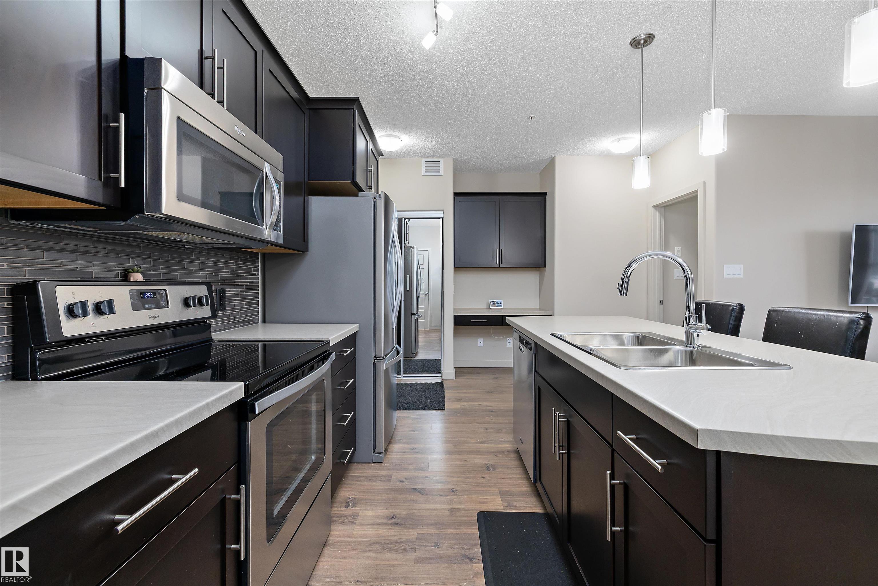 Photo 7 at 214 - 1004 Rosenthal Boulevard NW, Rosenthal, Edmonton