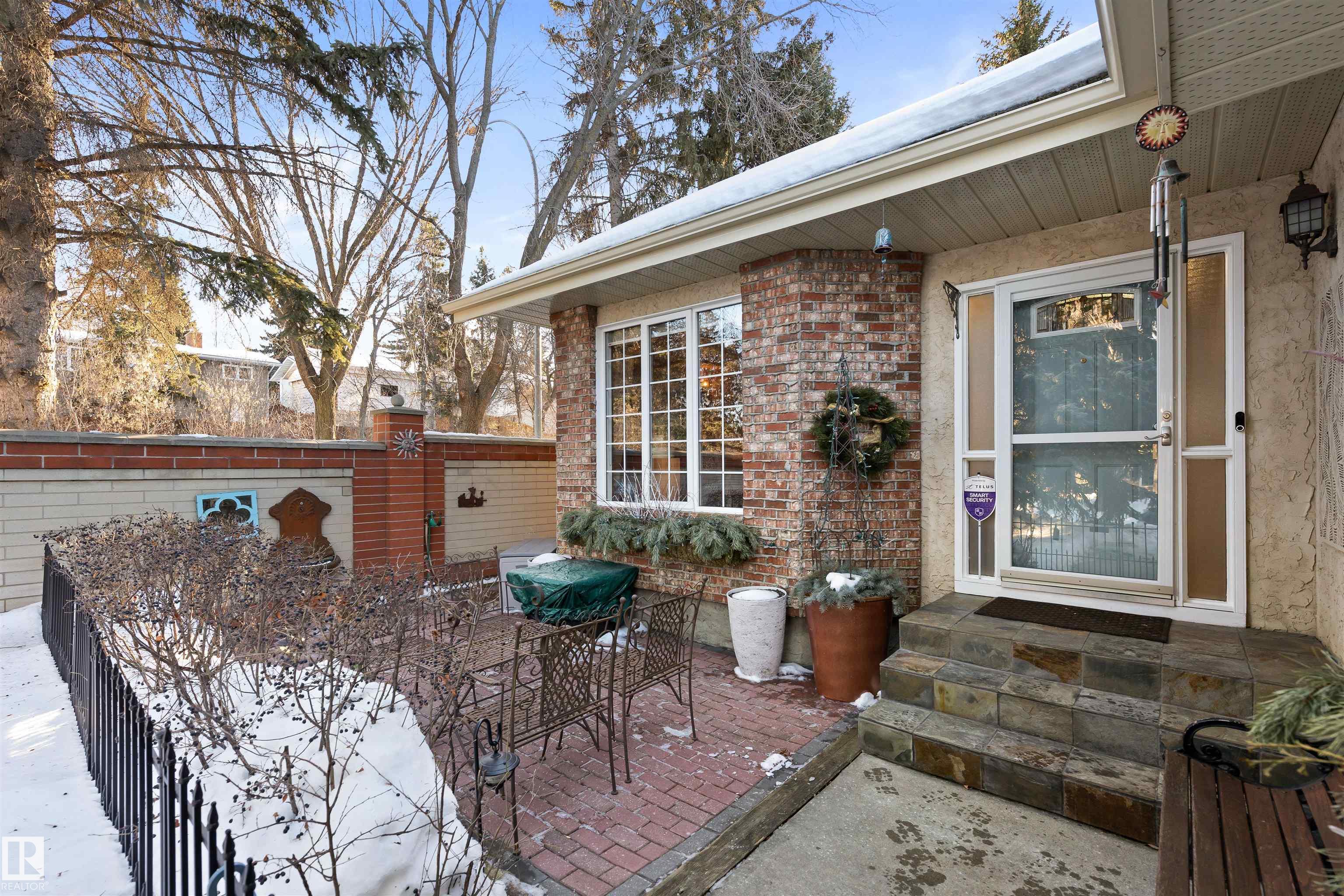 49 Berrymore Drive, Braeside, St. Albert