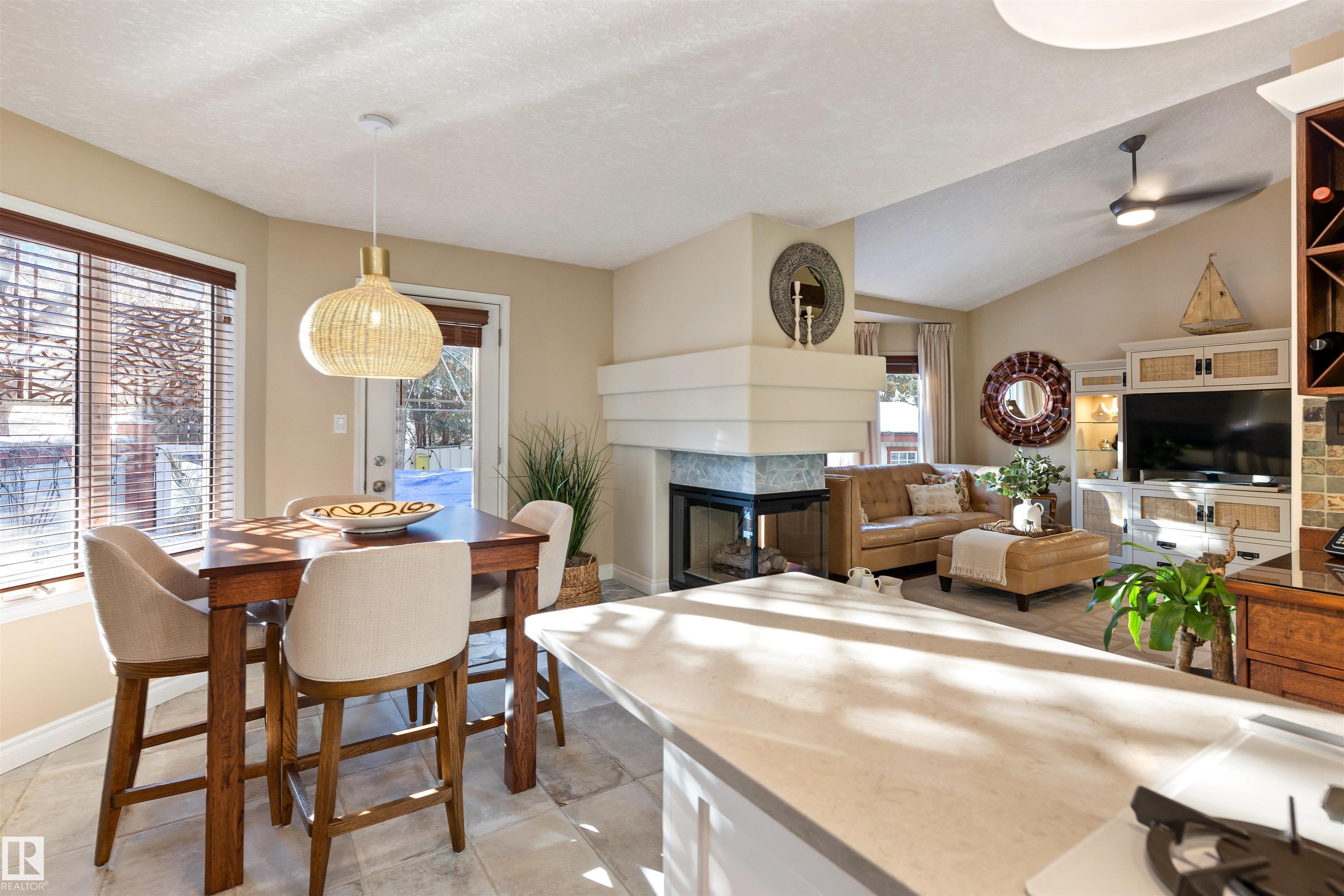 Photo 11 at 49 Berrymore Drive, Braeside, St. Albert