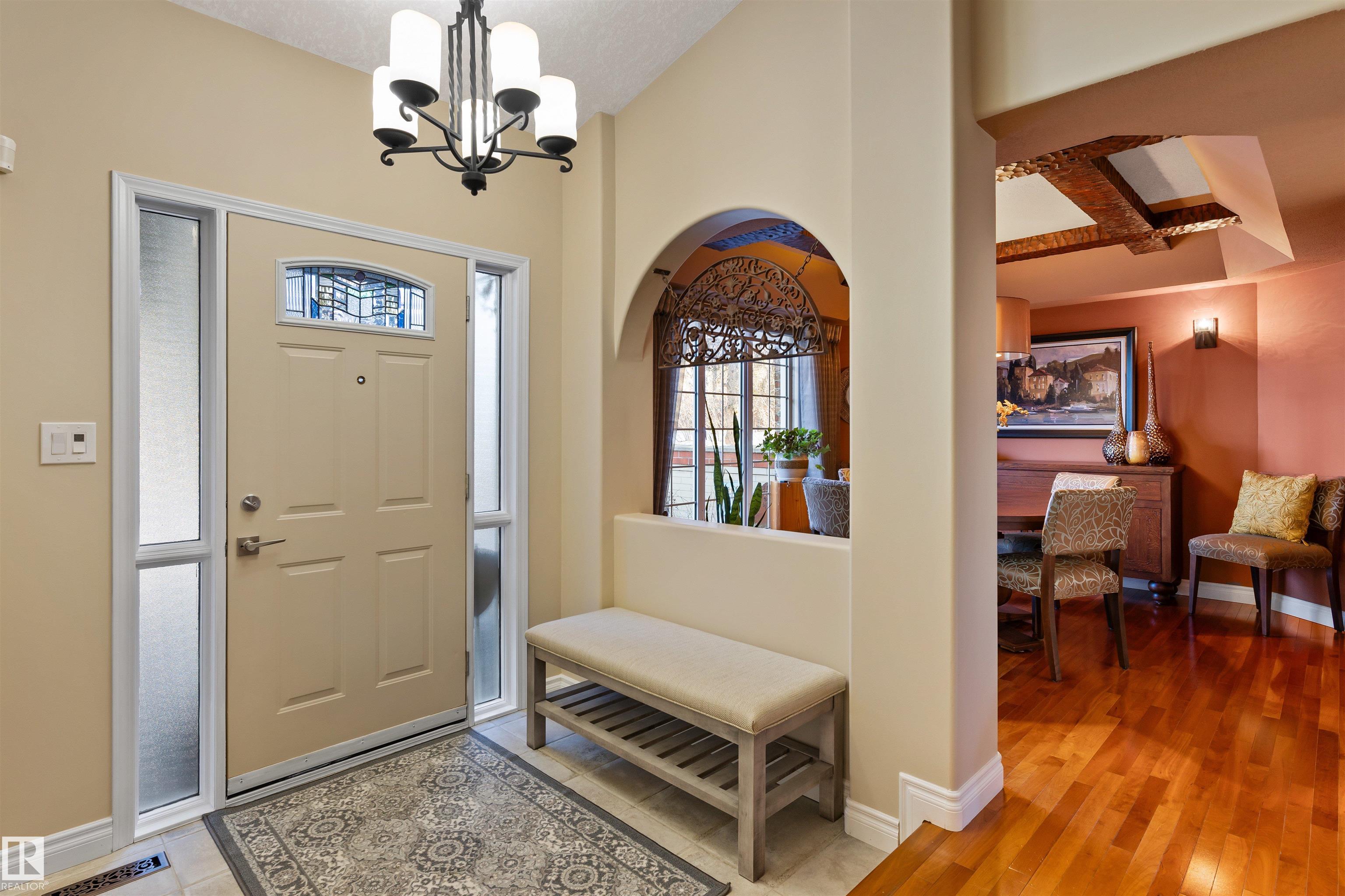 49 Berrymore Drive, Braeside, St. Albert