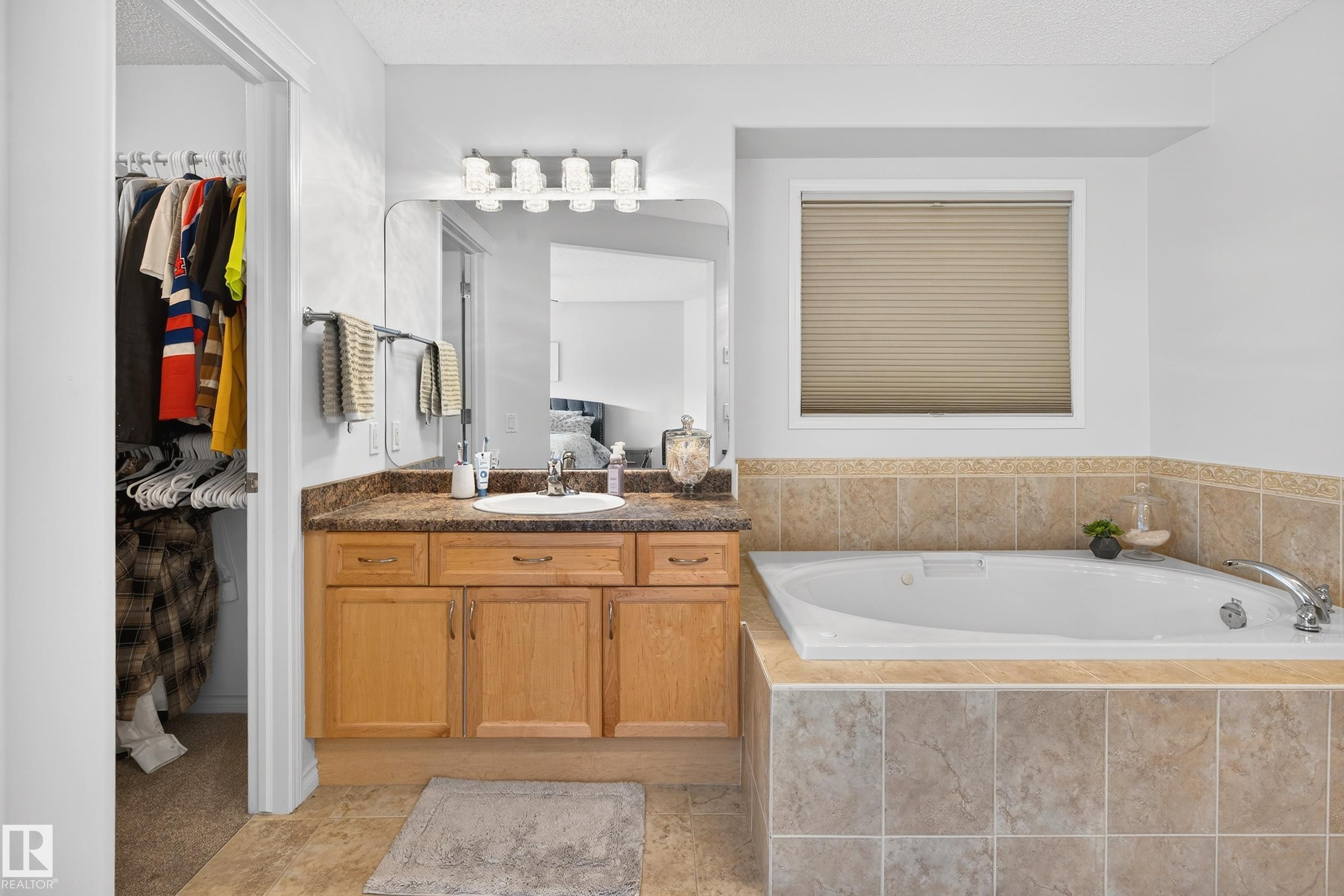 Photo 34 at 38 Embassy Place, Erin Ridge, St. Albert