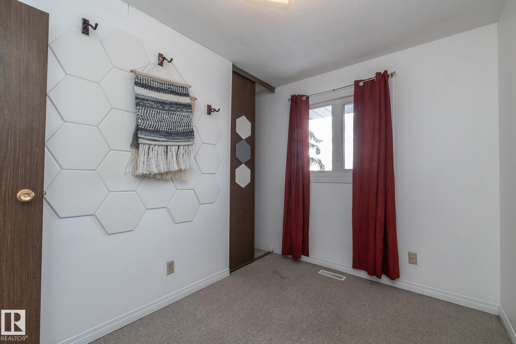 Photo 34 at 11D Callingwood Court NW, Callingwood North, Edmonton