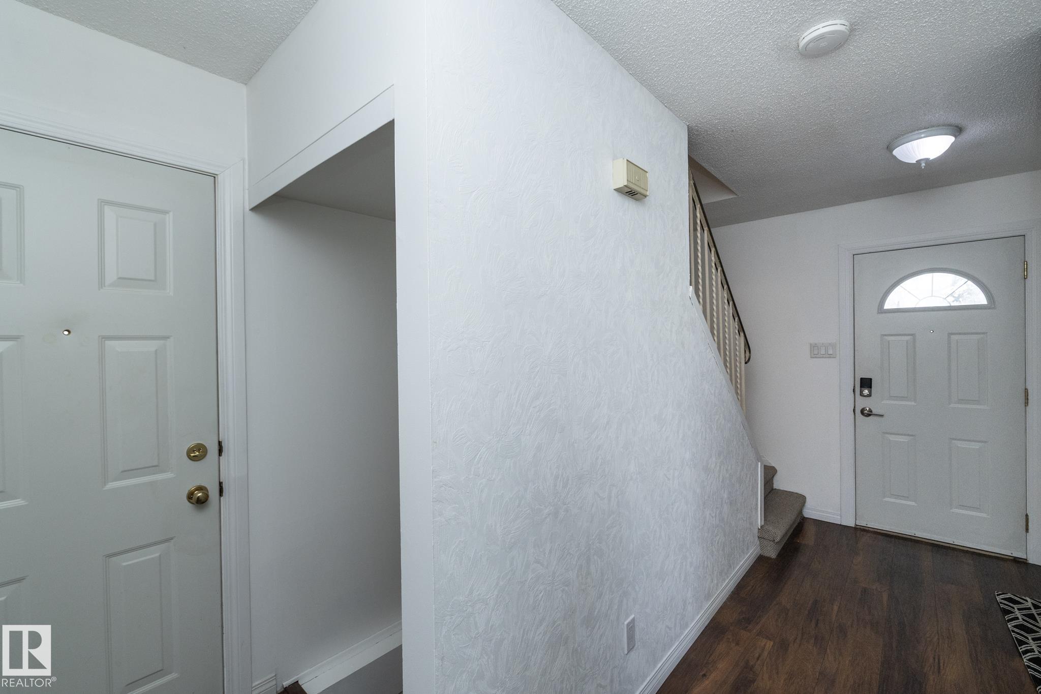 Photo 37 at 11D Callingwood Court NW, Callingwood North, Edmonton