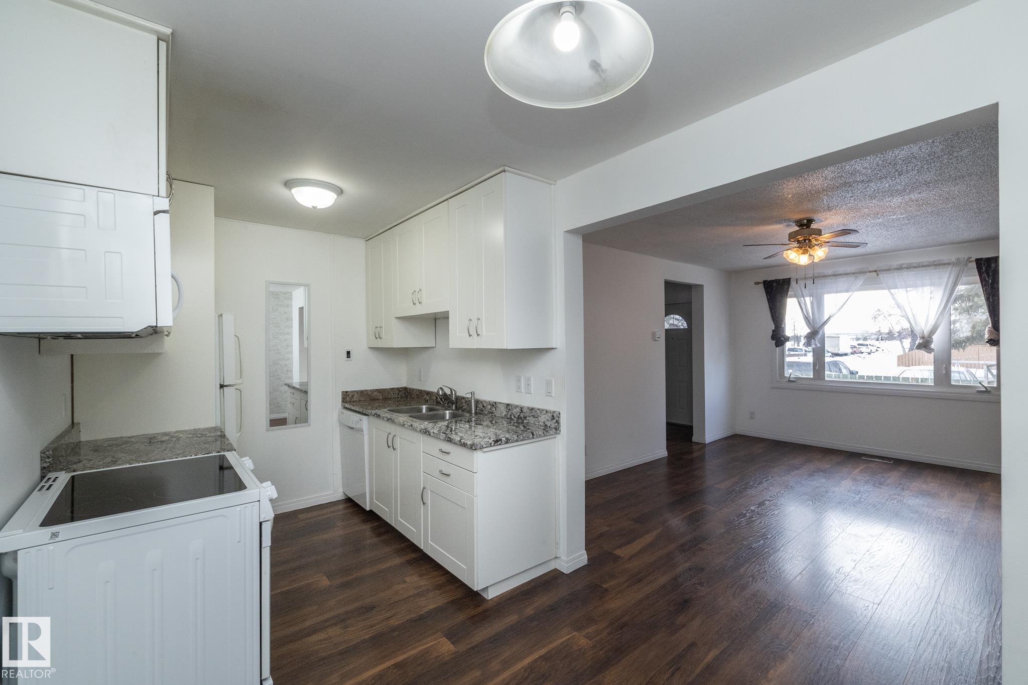 Photo 45 at 11D Callingwood Court NW, Callingwood North, Edmonton