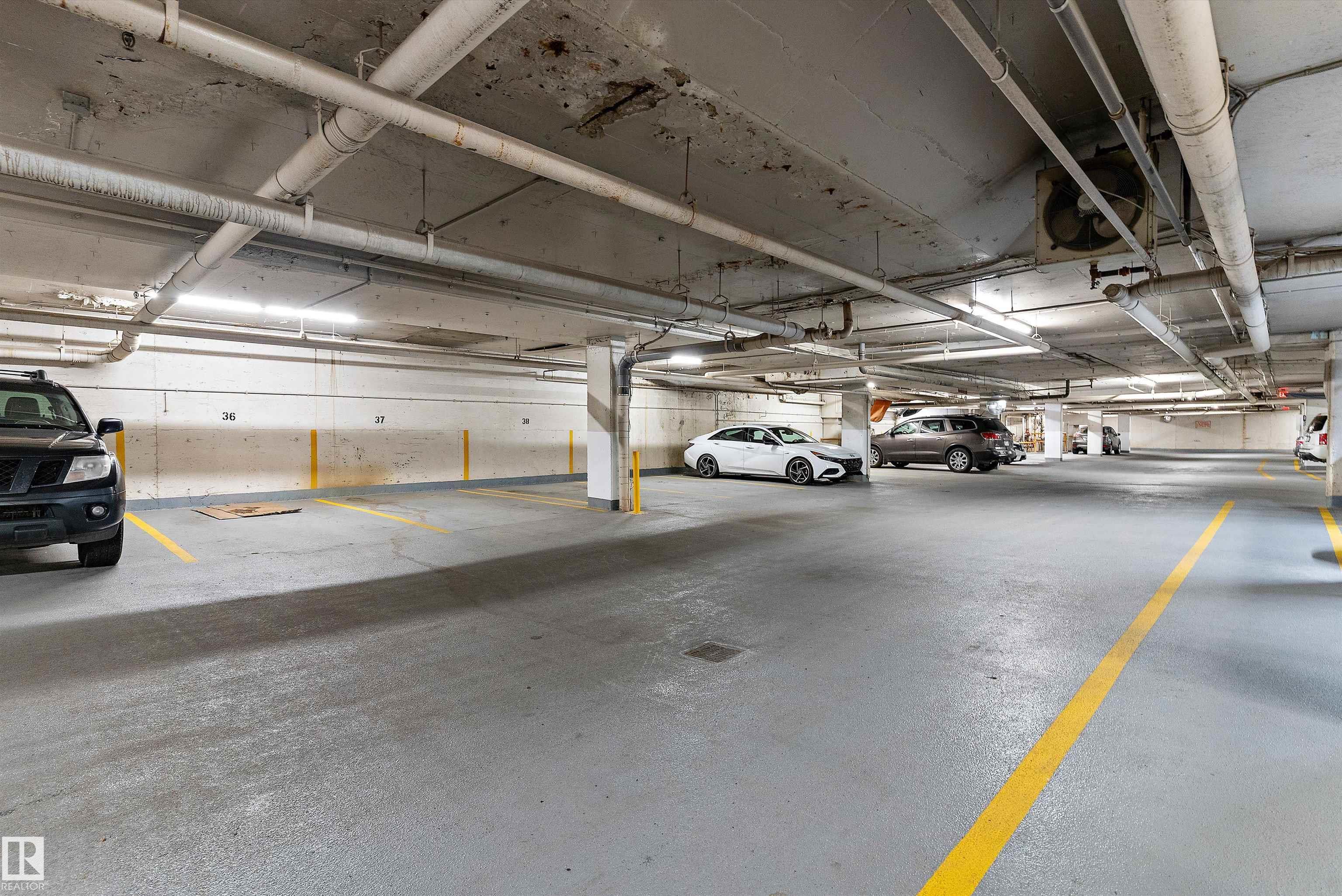 Photo 11 at 1401 - 12141 Jasper Avenue NW, Wîhkwêntôwin, Edmonton