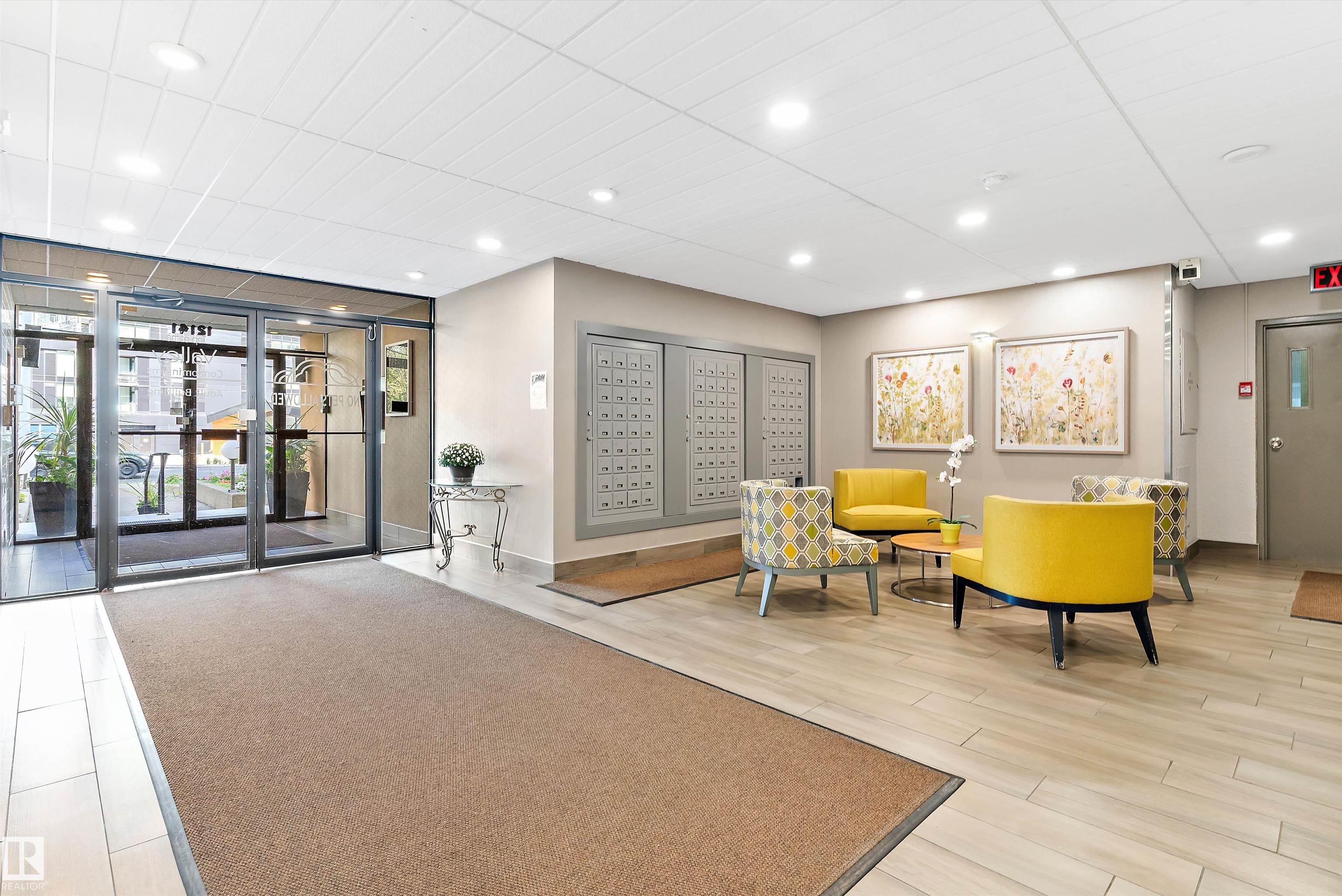 Photo 13 at 1401 - 12141 Jasper Avenue NW, Wîhkwêntôwin, Edmonton