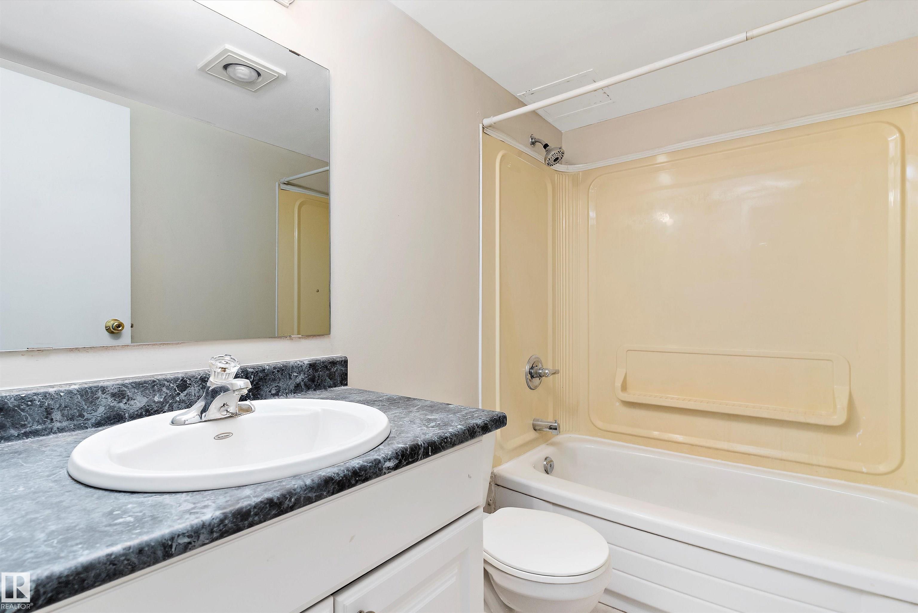 Photo 32 at 1401 - 12141 Jasper Avenue NW, Wîhkwêntôwin, Edmonton