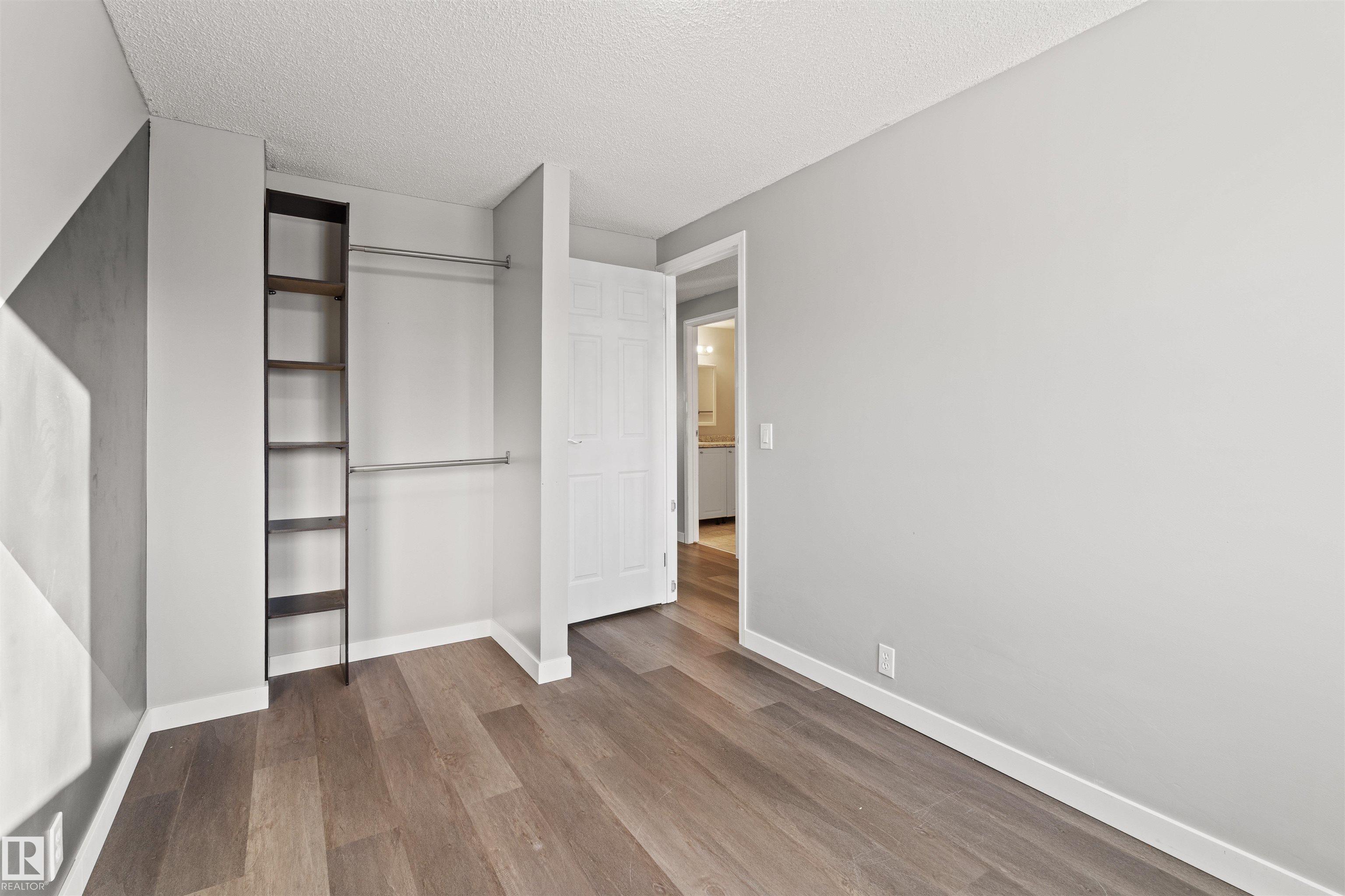 Photo 12 at 4769 35 Avenue NW, Minchau, Edmonton