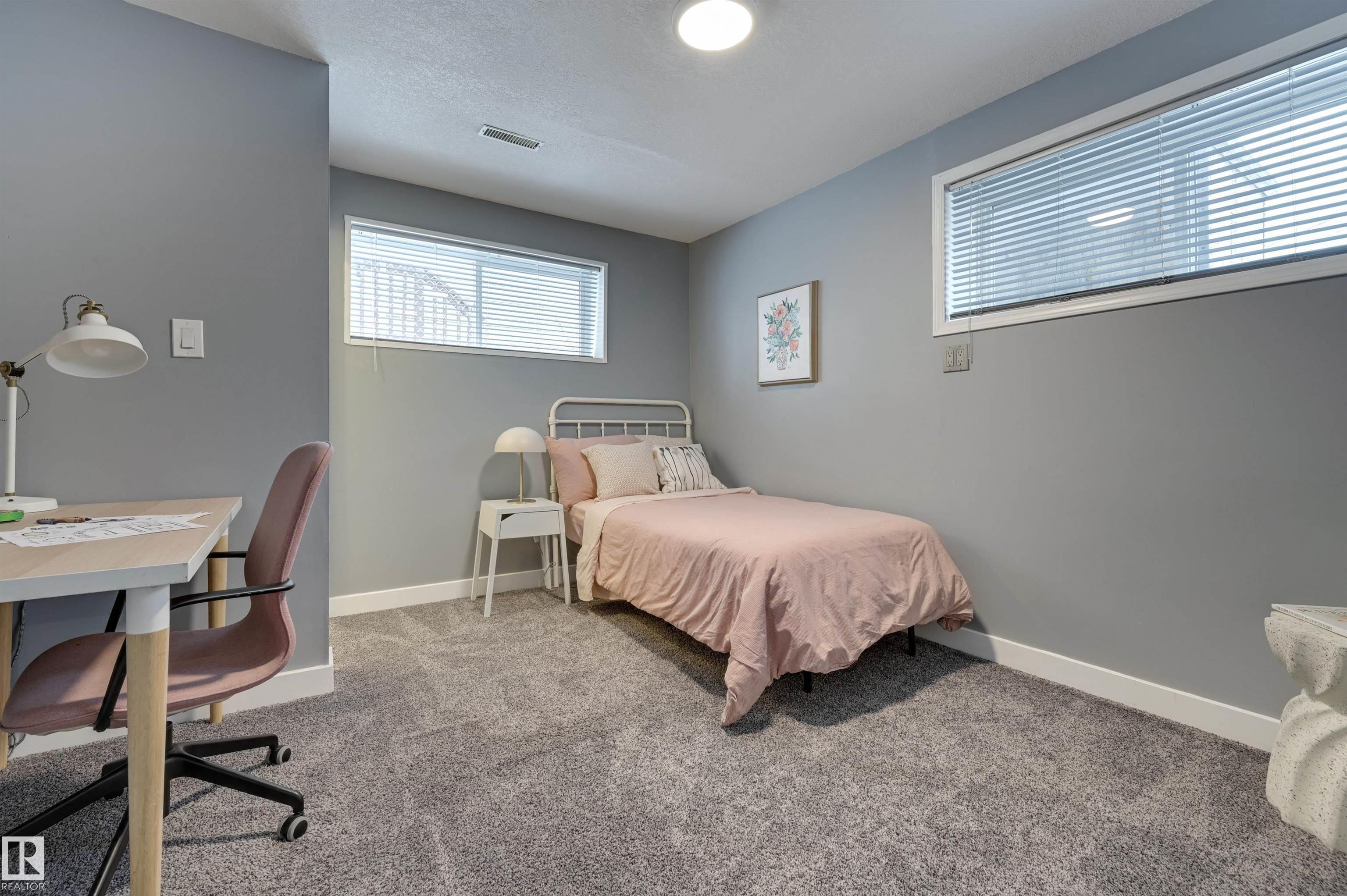 Photo 28 at 13932 118 Avenue NW, Dovercourt, Edmonton