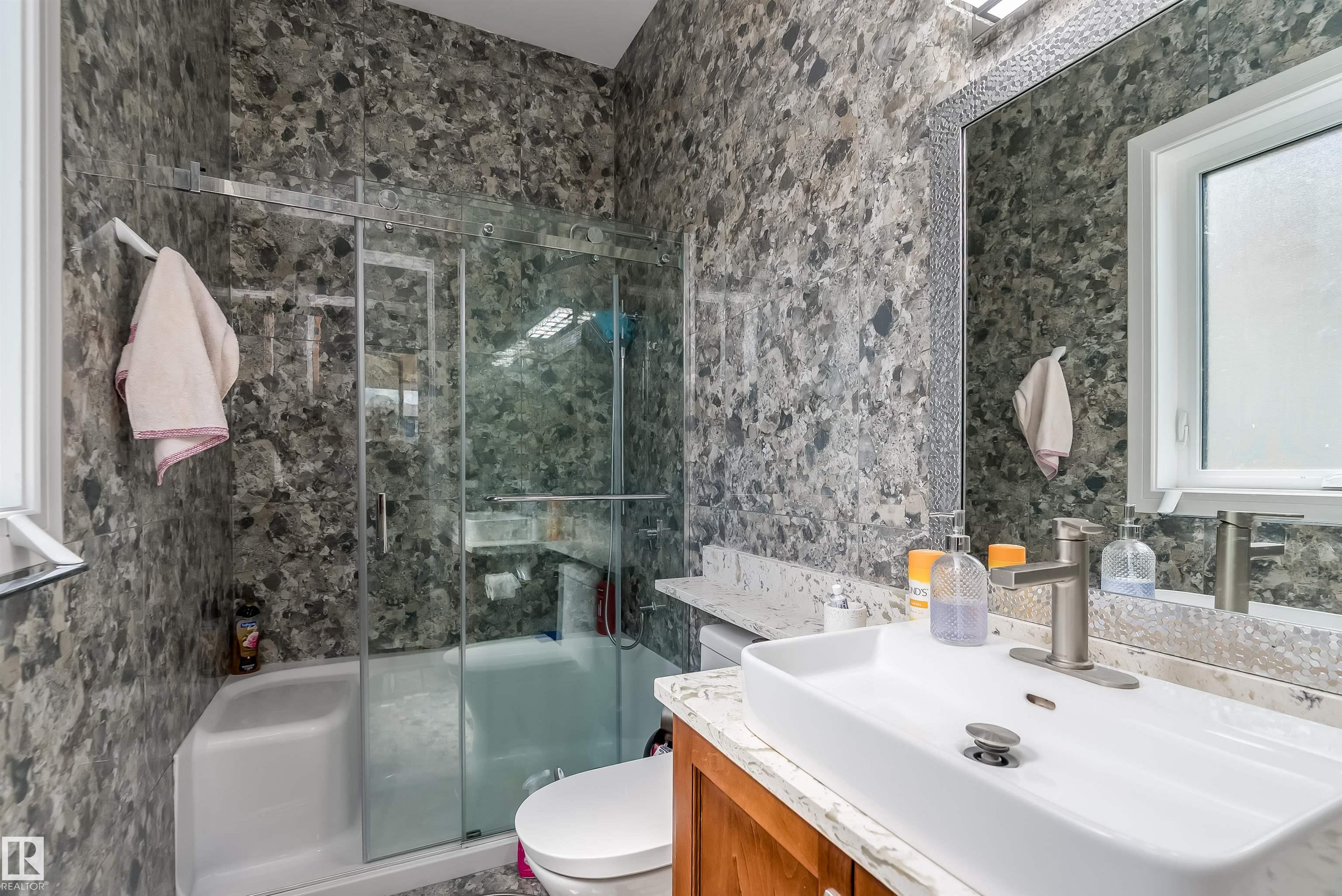 Photo 21 at 5811 28 Street NE, Diamond Estates, Rural Leduc County