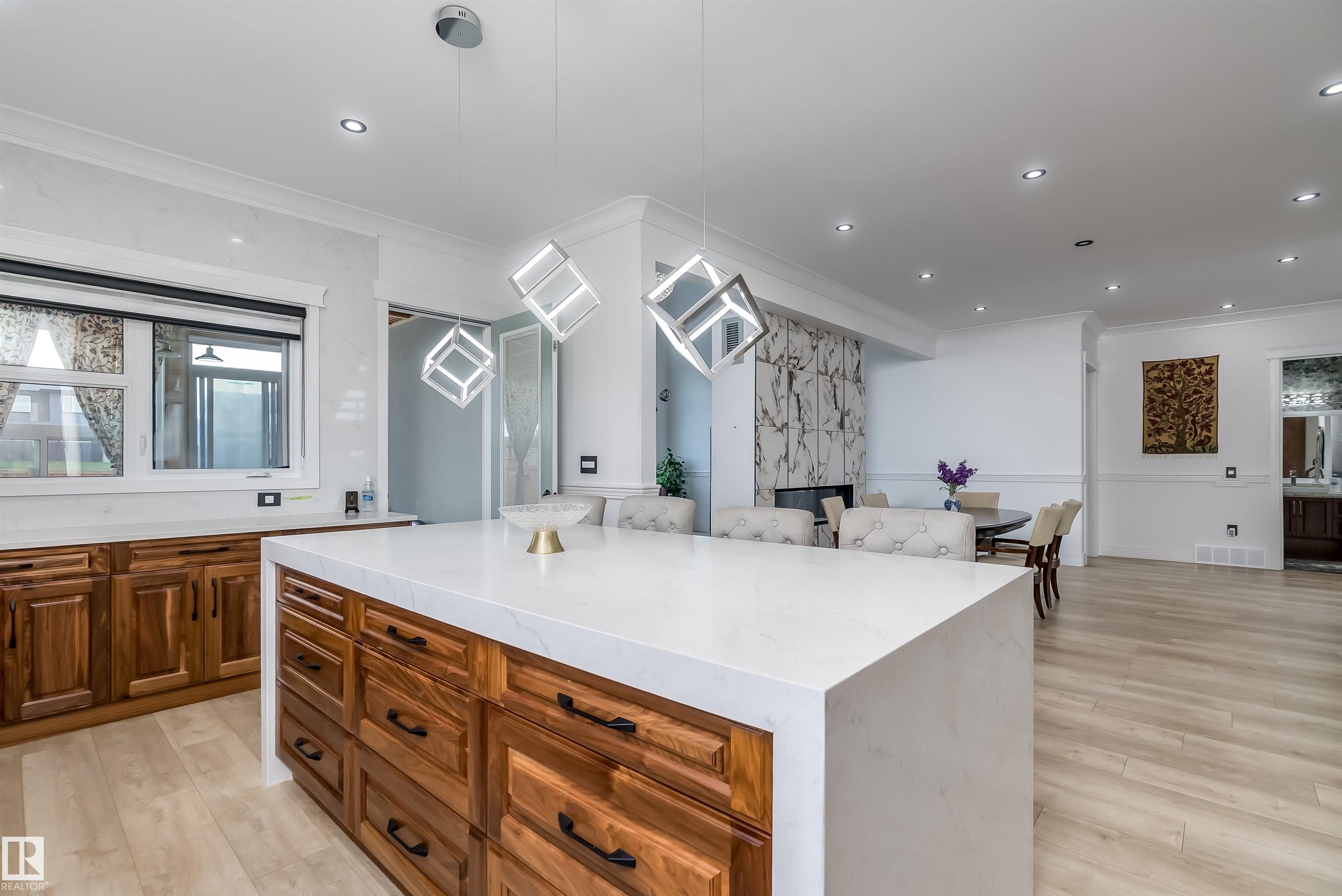 Photo 10 at 5811 28 Street NE, Diamond Estates, Rural Leduc County