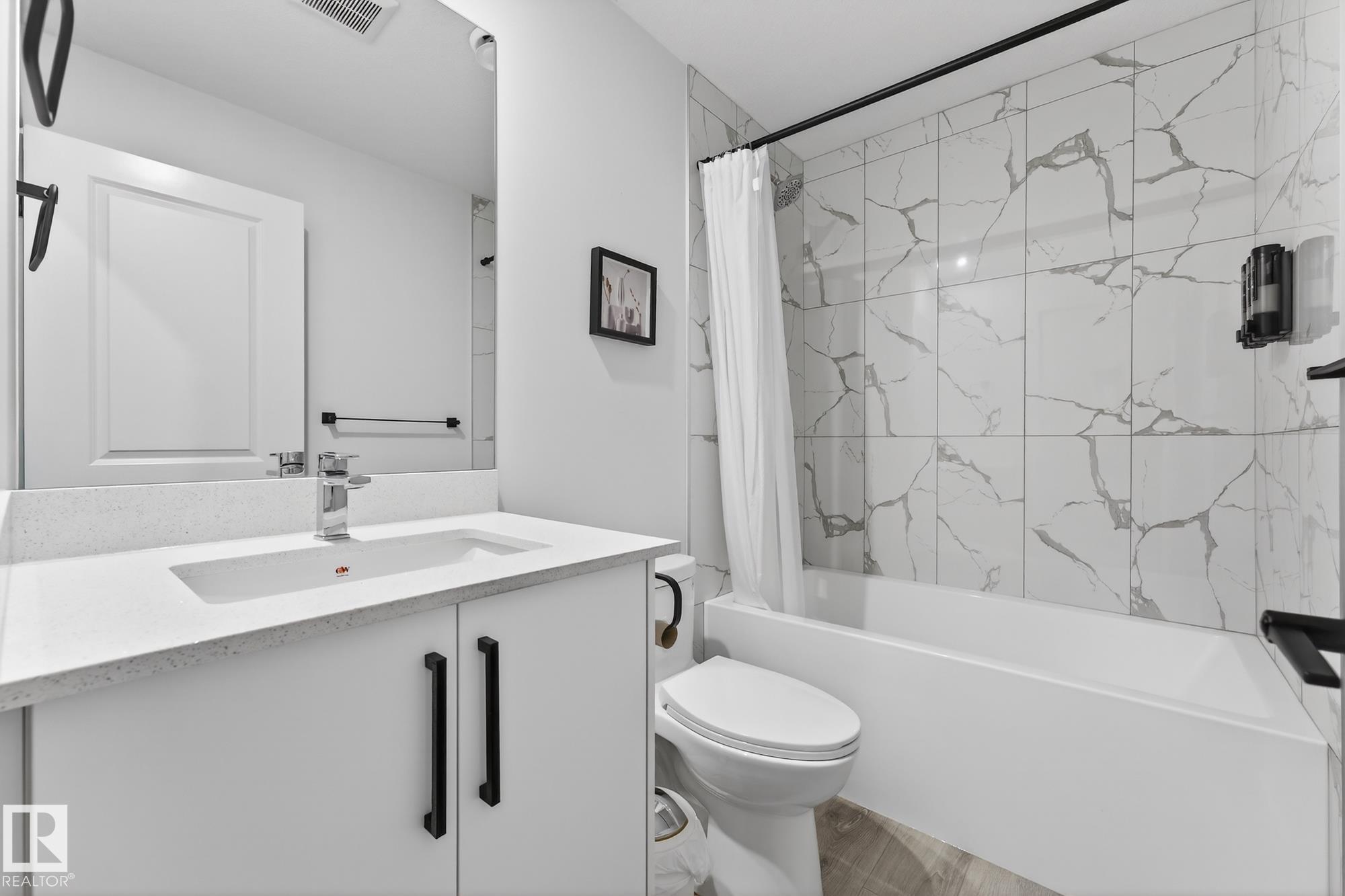 Photo 26 at 1141 Goldfinch Crescent NW, Kinglet Gardens, Edmonton