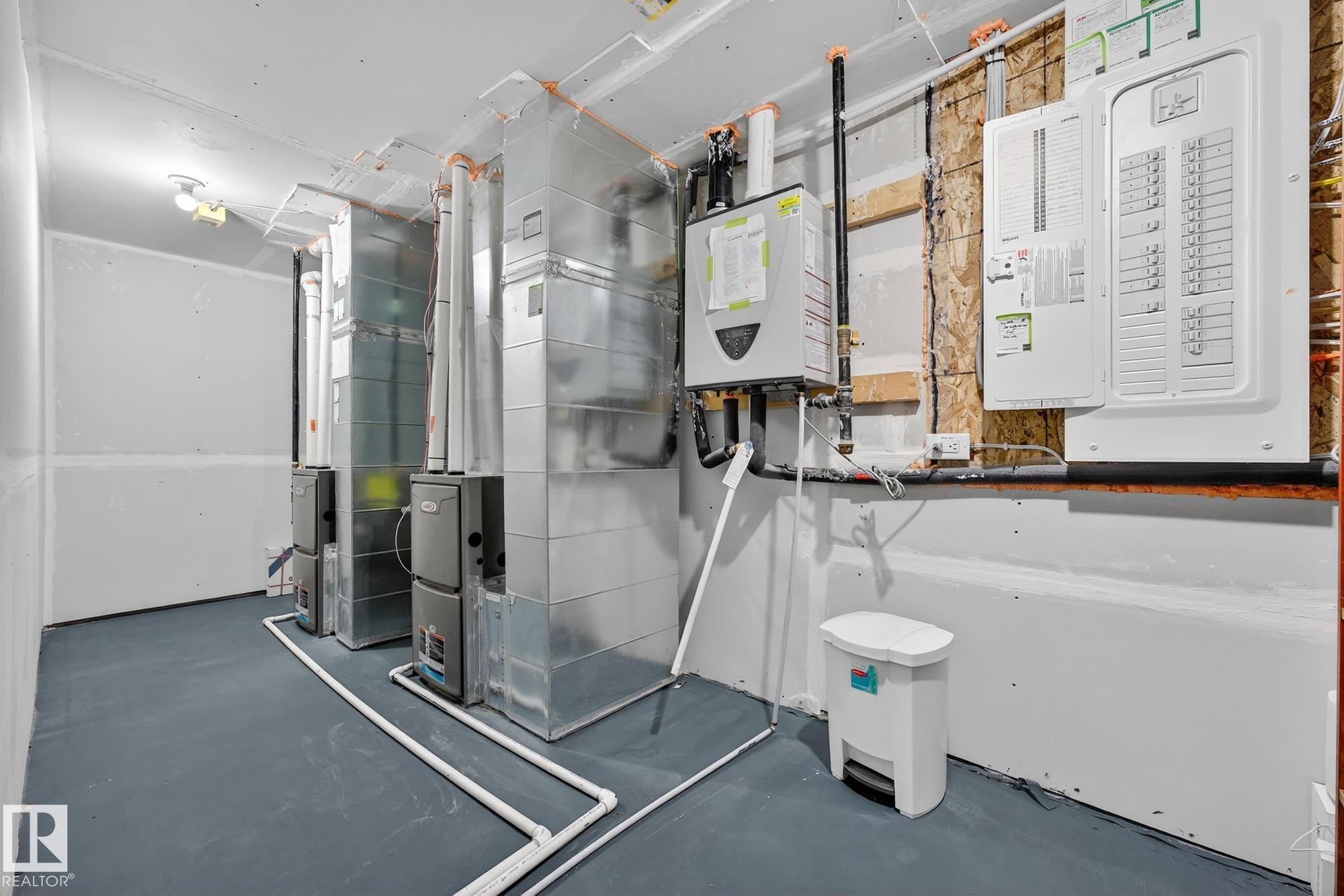 Photo 28 at 1141 Goldfinch Crescent NW, Kinglet Gardens, Edmonton