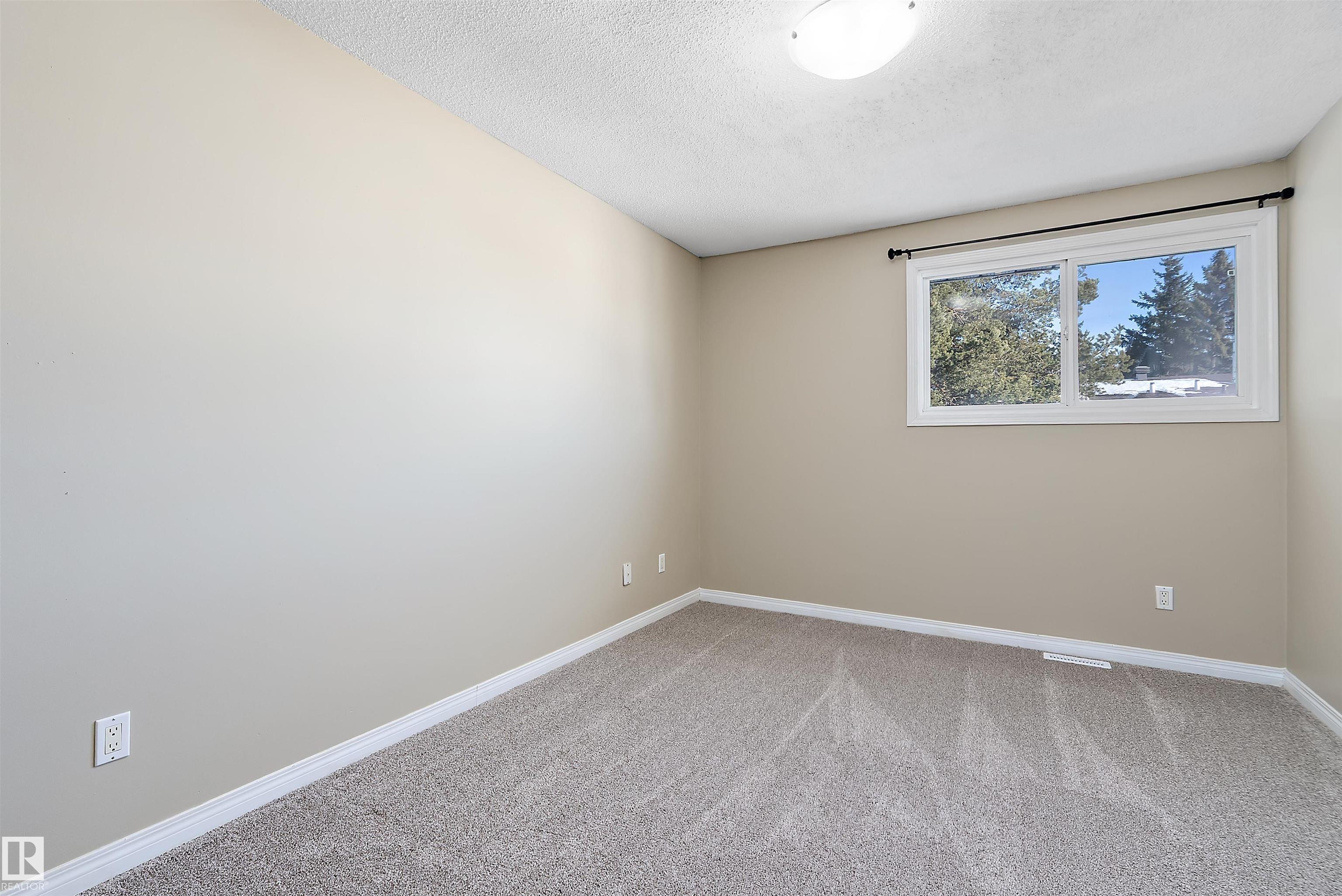 Photo 21 at 14583 121 Street NW, Caernarvon, Edmonton