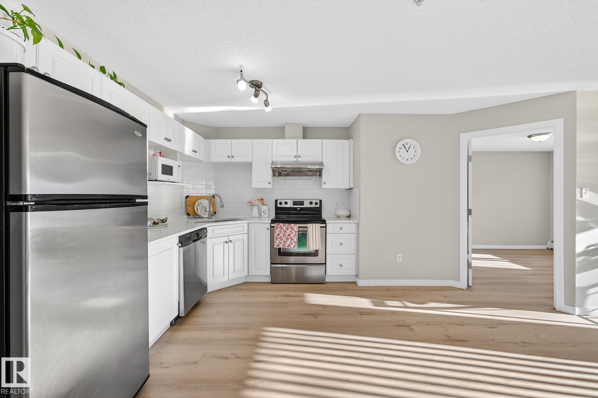 7126 - 7327 South Terwillegar Drive NW, South Terwillegar, Edmonton