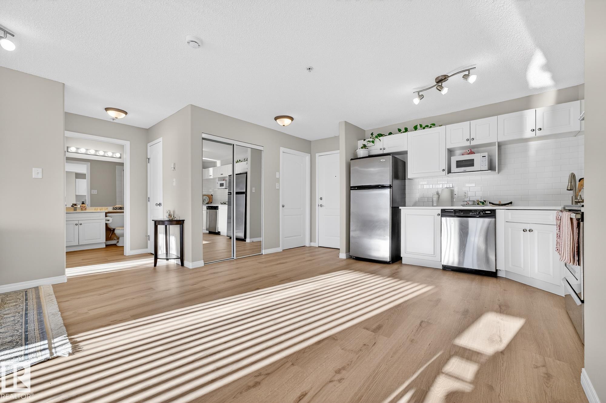 Photo 6 at 7126 - 7327 South Terwillegar Drive NW, South Terwillegar, Edmonton