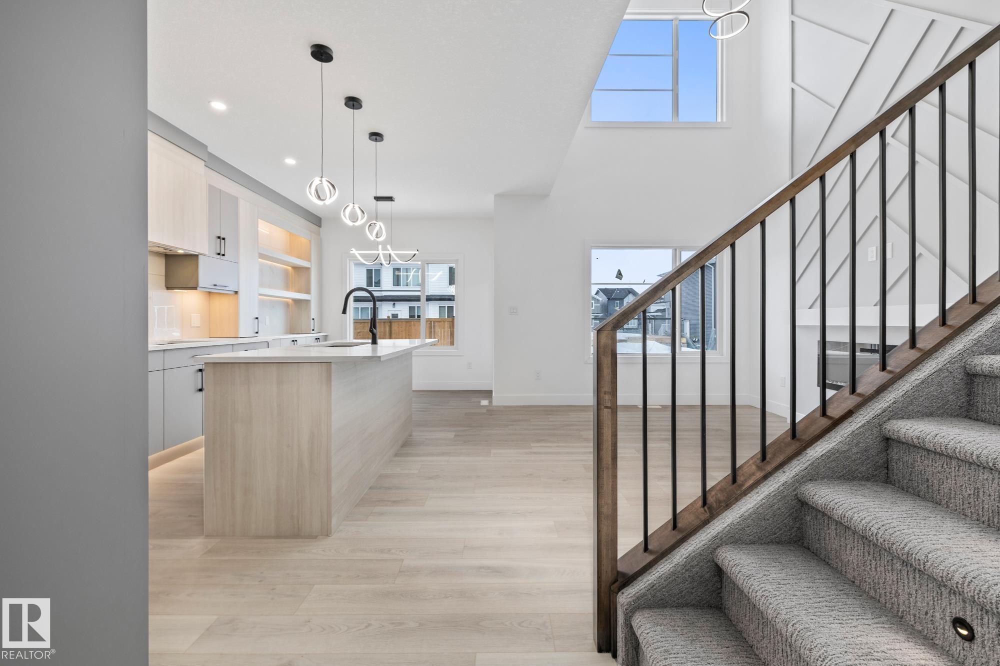 Photo 7 at 30 Blackbird Bend, South Fort, Fort Saskatchewan