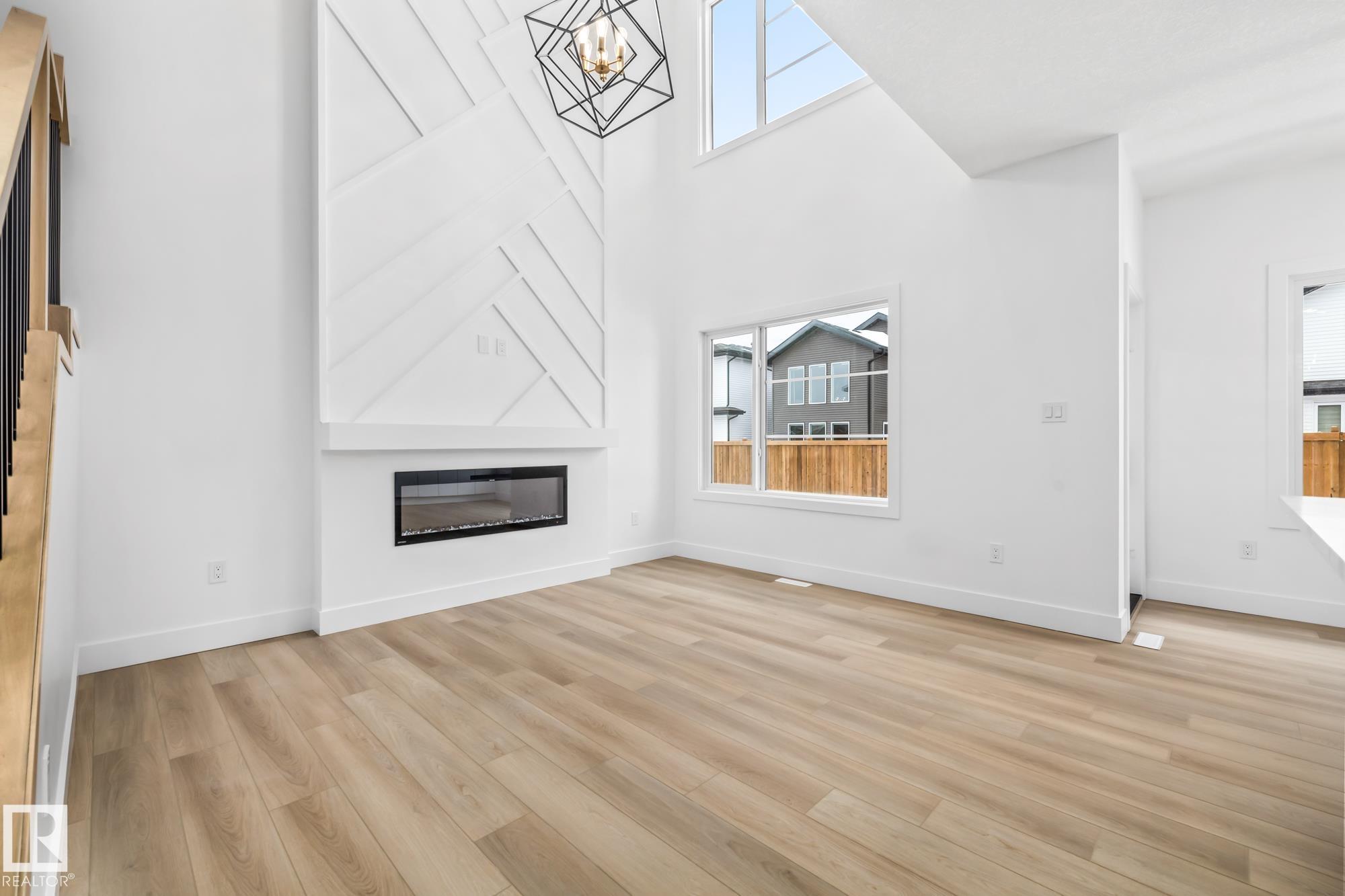 Photo 8 at 32 Blackbird Bend, South Fort, Fort Saskatchewan