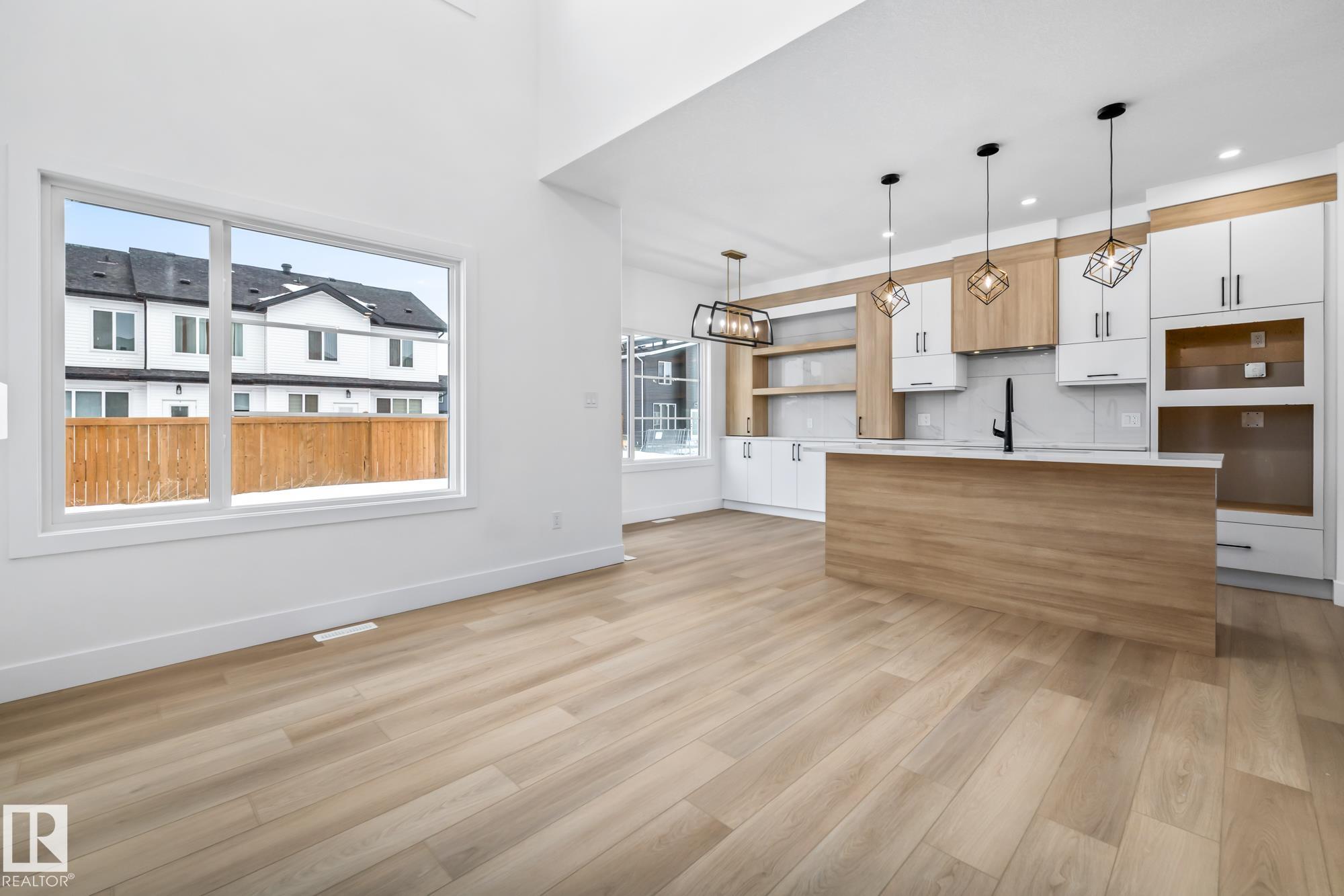 Photo 9 at 32 Blackbird Bend, South Fort, Fort Saskatchewan