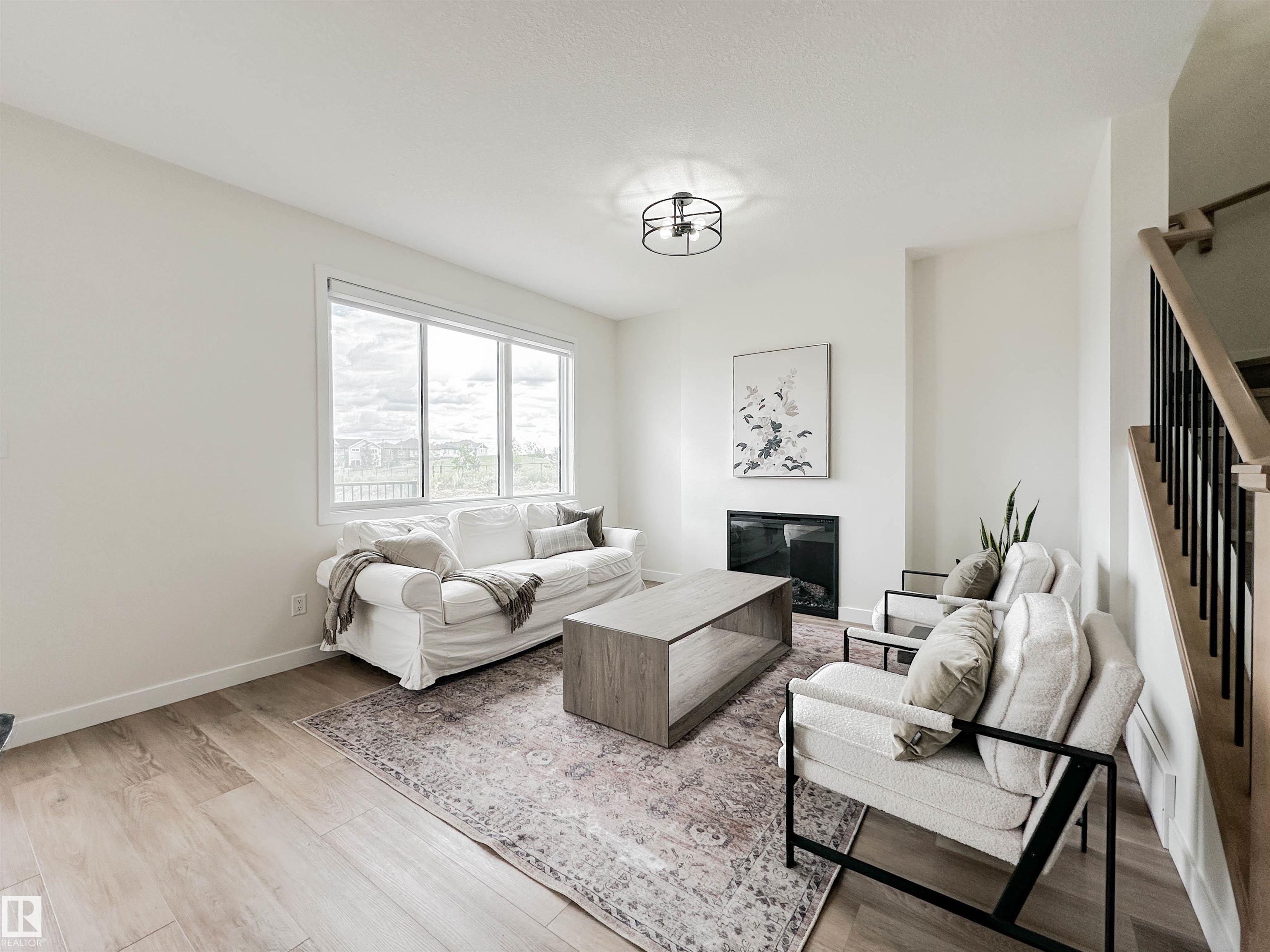 Photo 18 at 13007 213 Street NW, Trumpeter Area, Edmonton