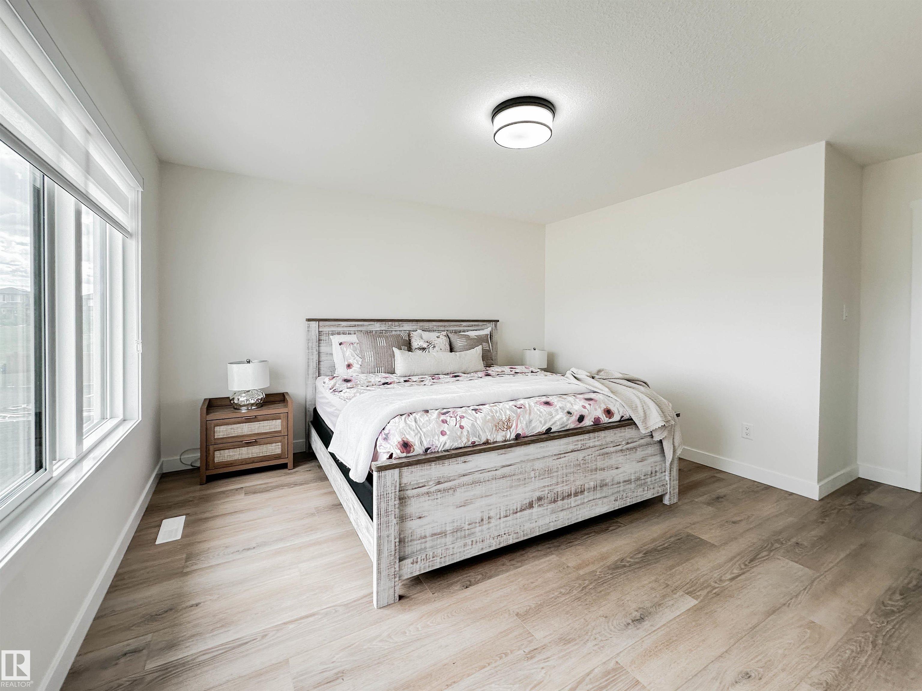 Photo 36 at 13007 213 Street NW, Trumpeter Area, Edmonton