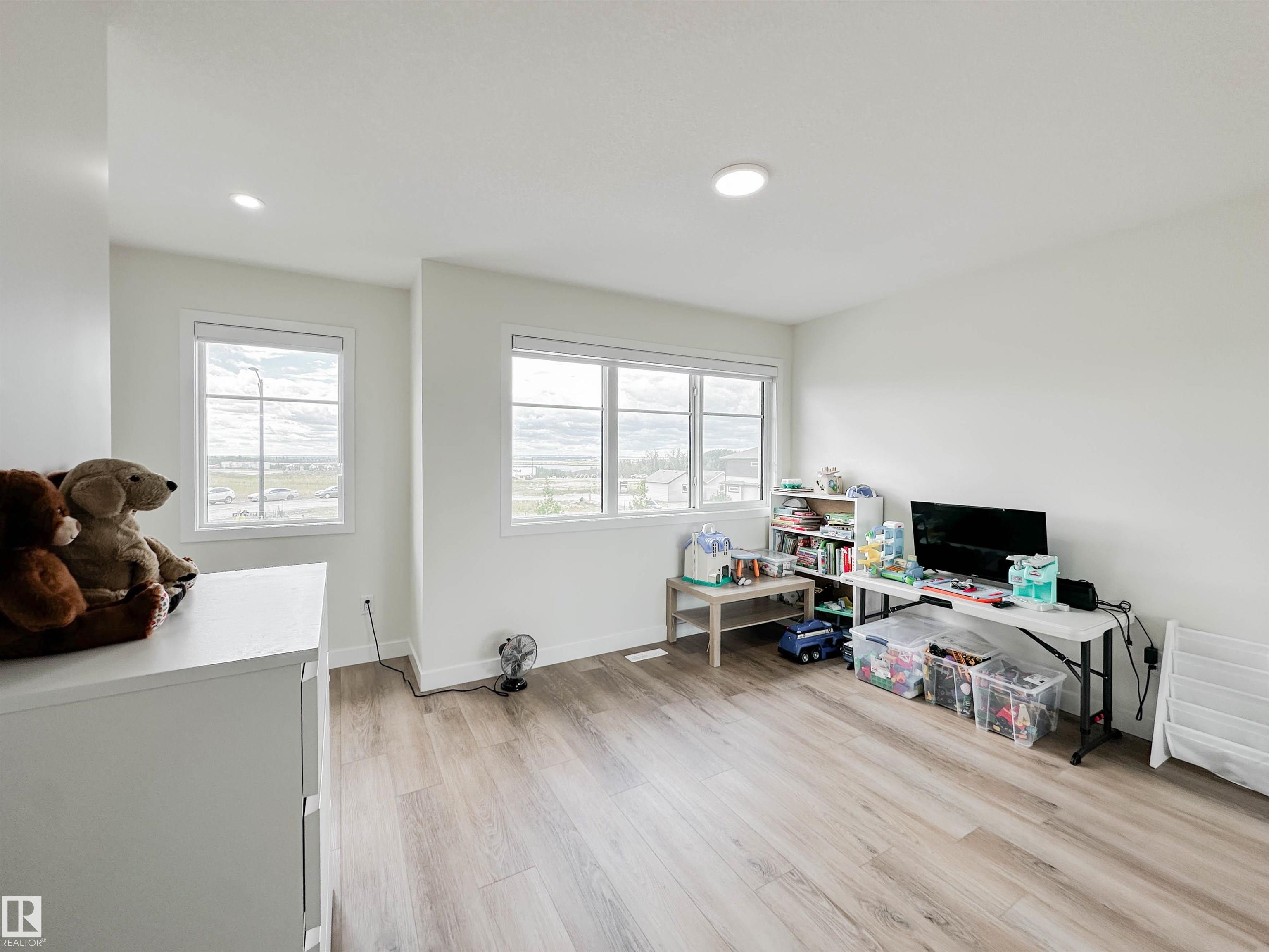 Photo 47 at 13007 213 Street NW, Trumpeter Area, Edmonton