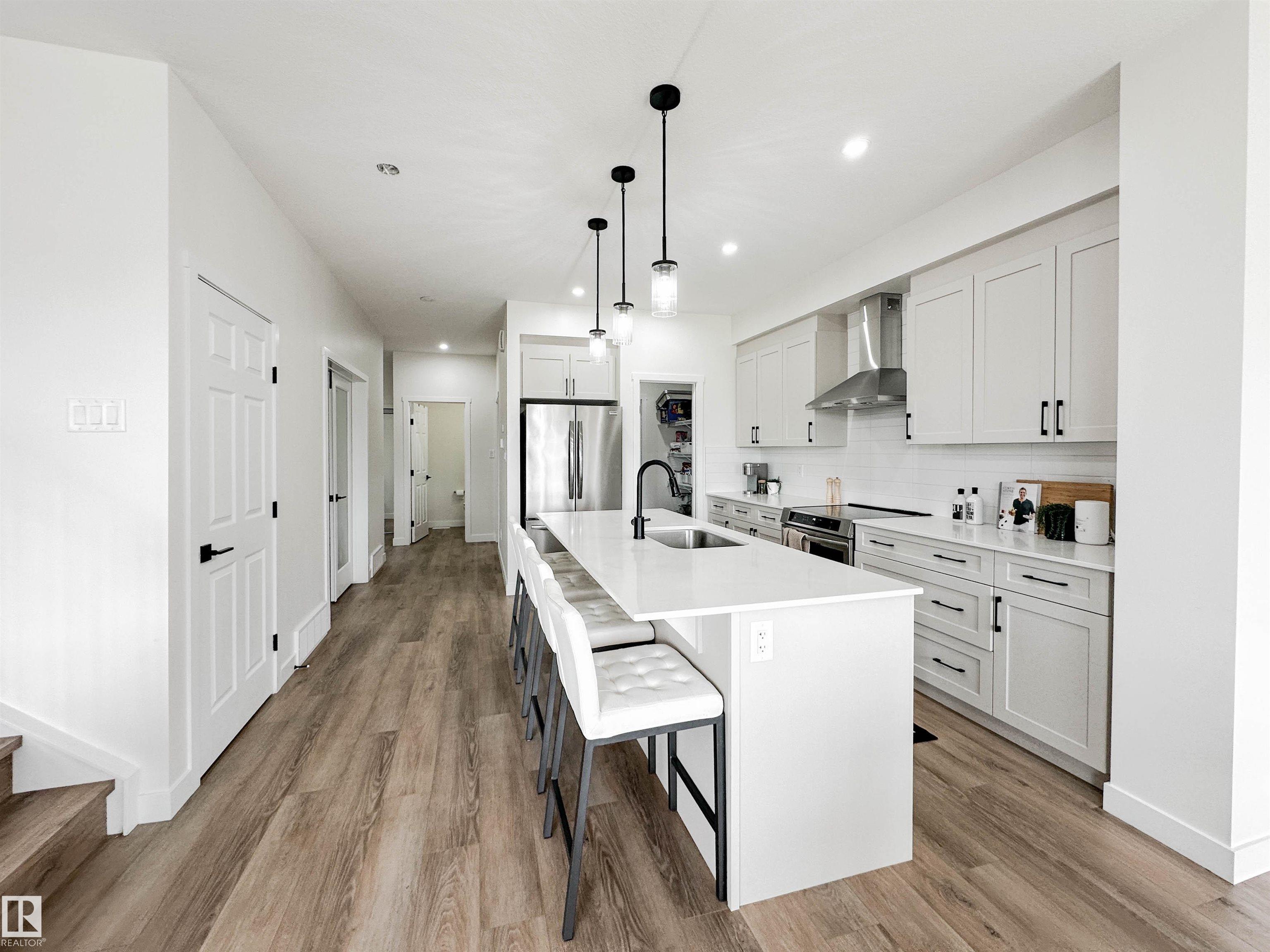 Photo 9 at 13007 213 Street NW, Trumpeter Area, Edmonton