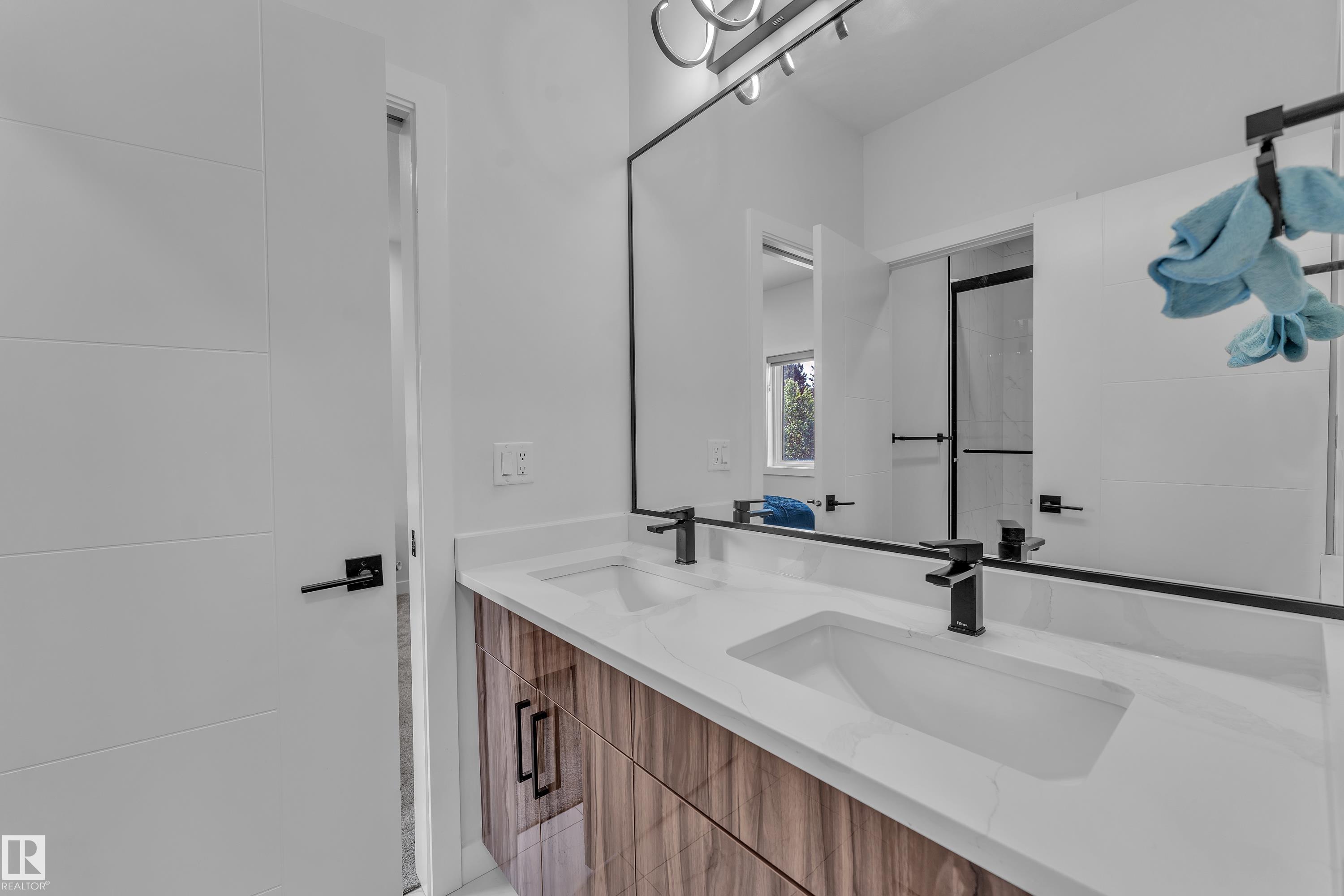 Photo 36 at 16115 34 Avenue SW, Glenridding Ravine, Edmonton