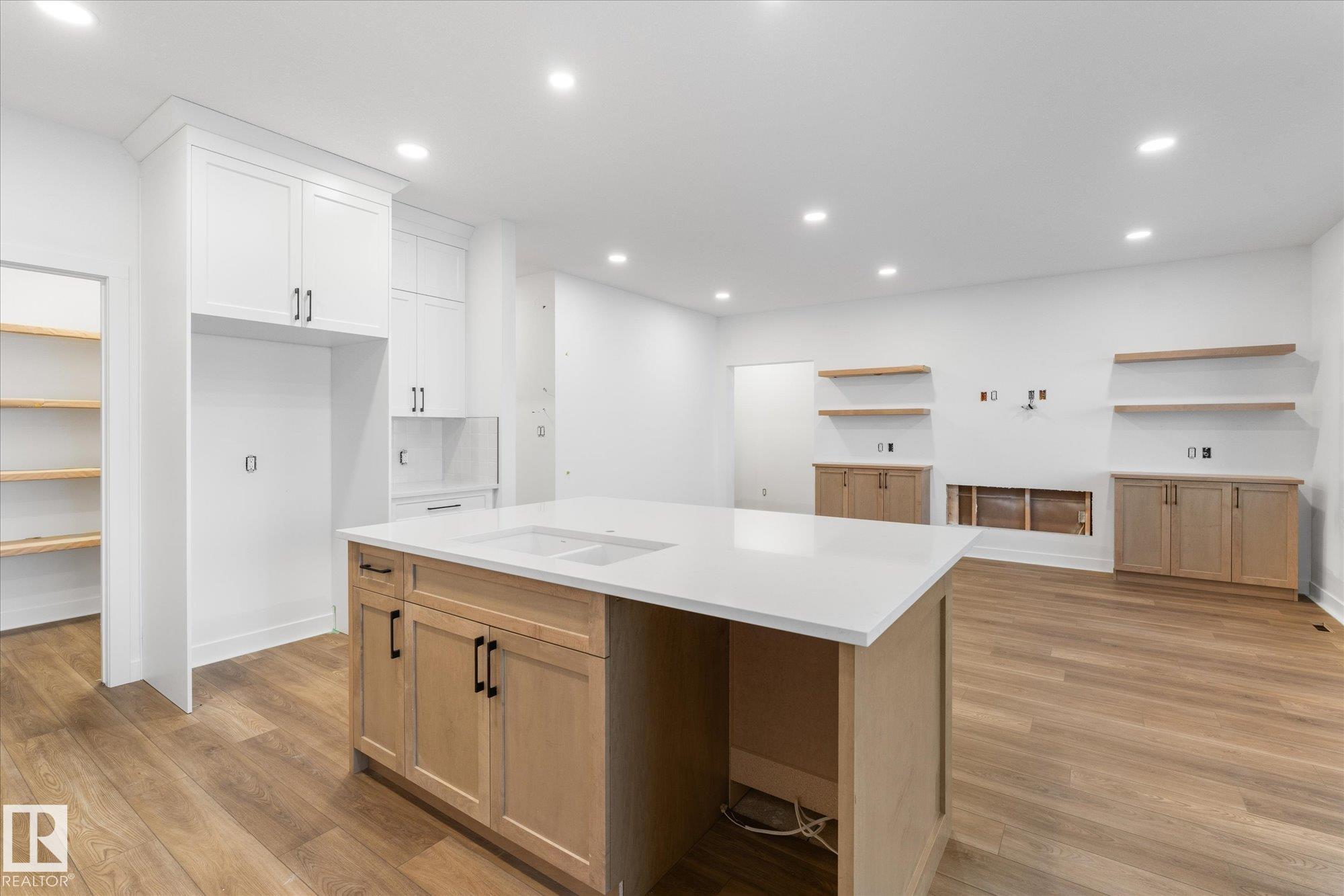 Photo 16 at 43 Darby Crescent, Deer Park, Spruce Grove