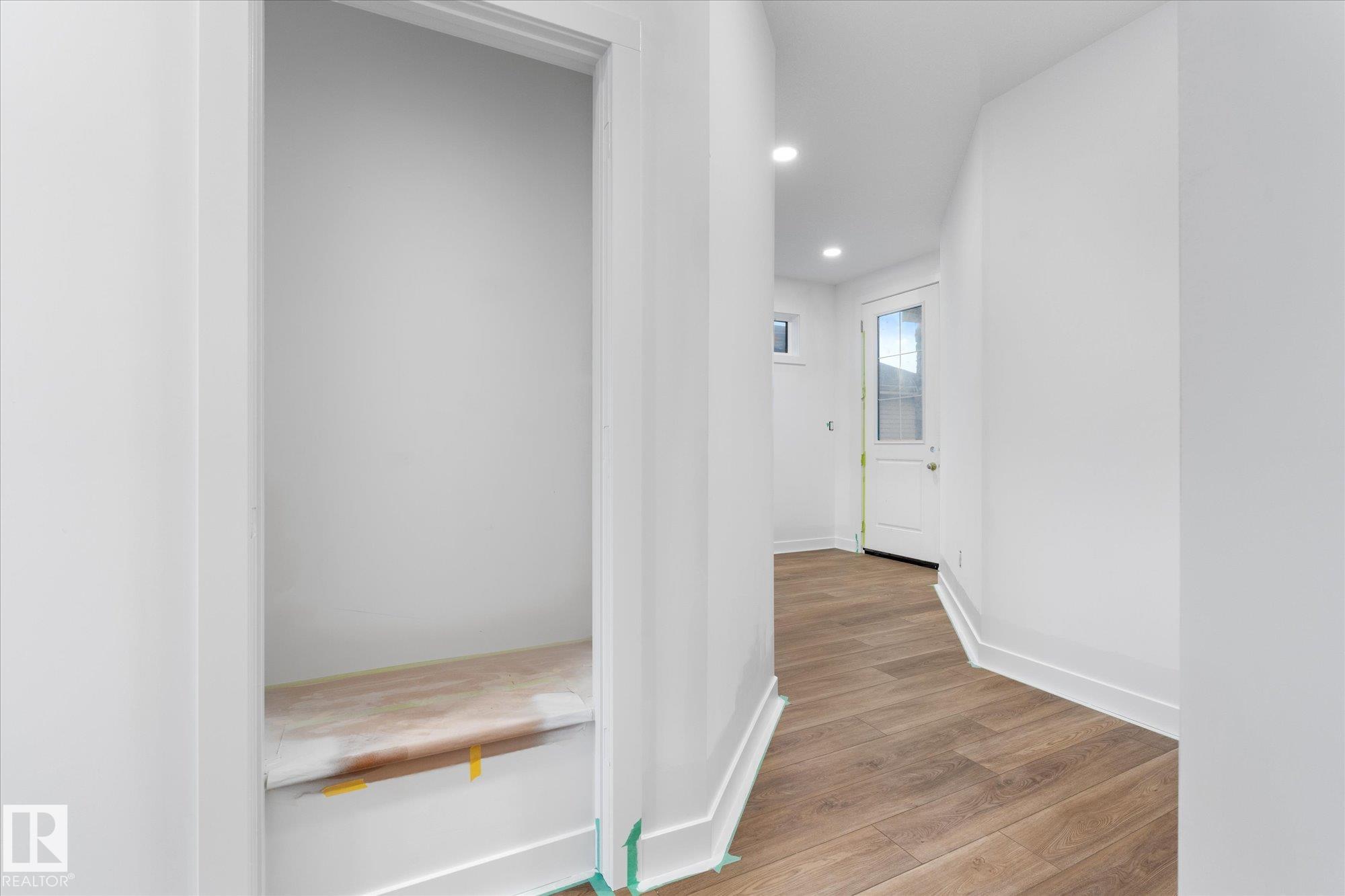 Photo 24 at 43 Darby Crescent, Deer Park, Spruce Grove