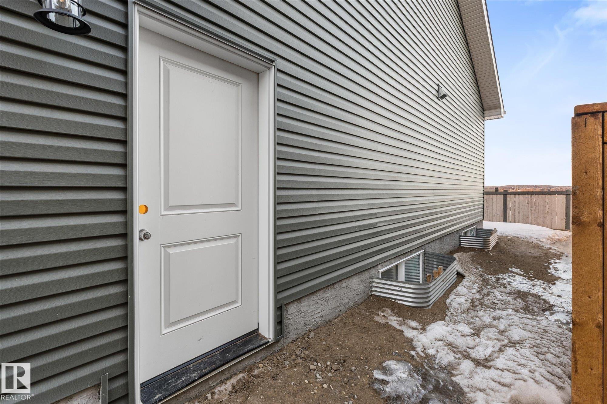 Photo 44 at 43 Darby Crescent, Deer Park, Spruce Grove