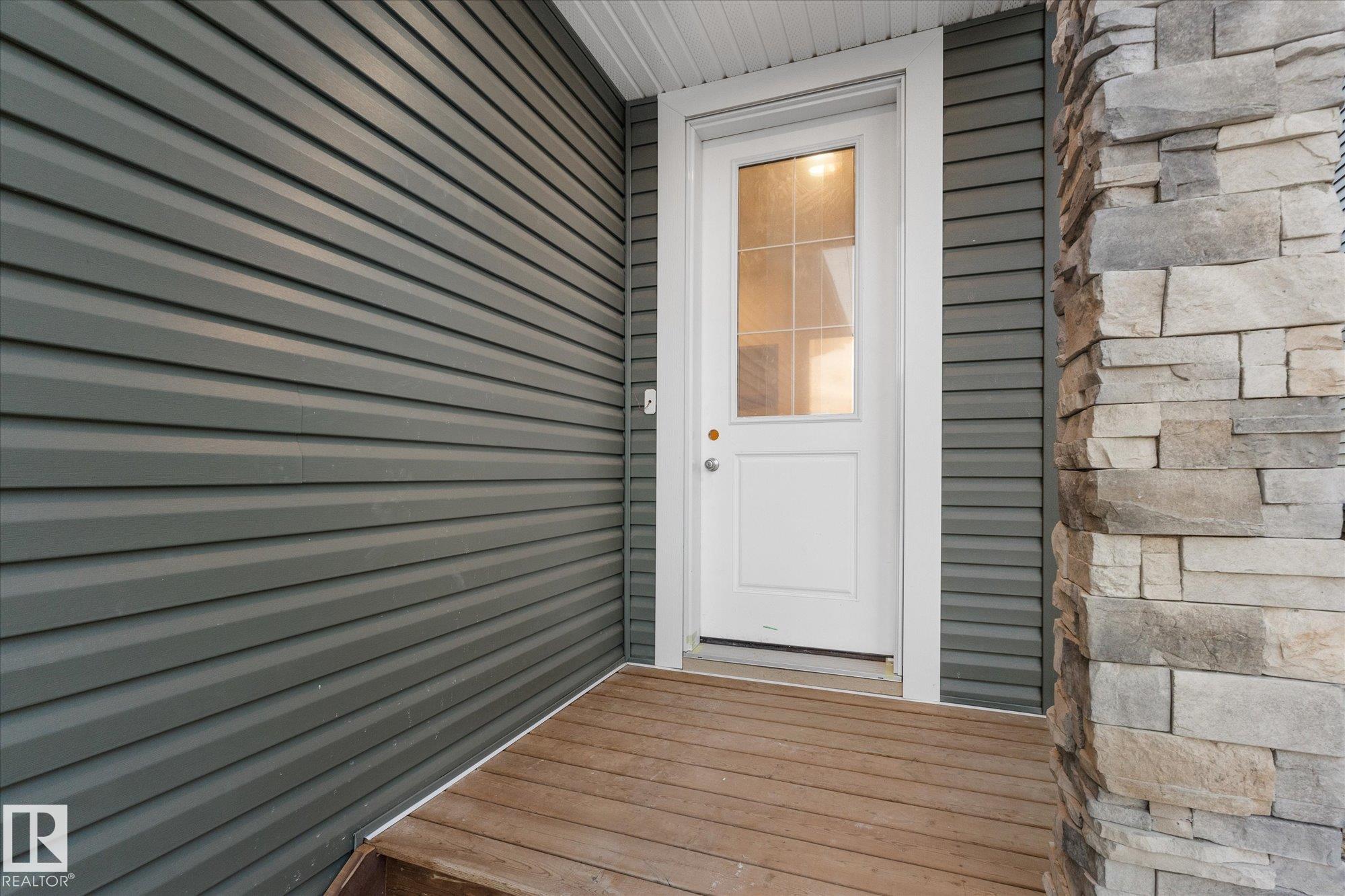 Photo 6 at 43 Darby Crescent, Deer Park, Spruce Grove