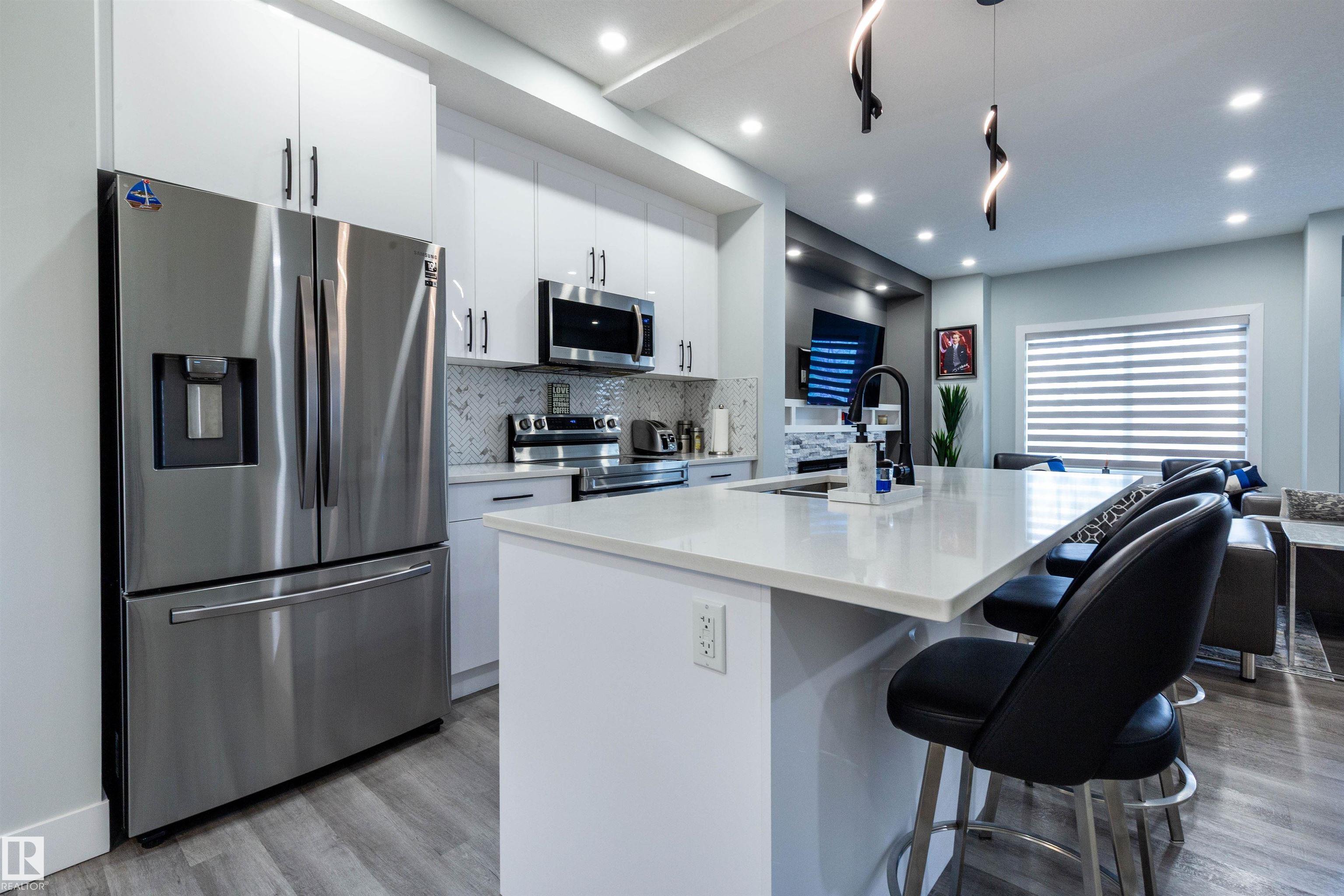 Photo 20 at 73 - 230 Edgemont Road NW, Edgemont, Edmonton