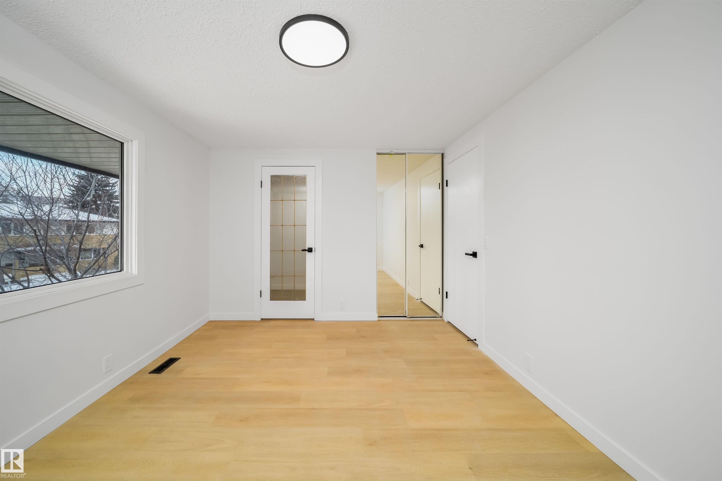 Photo 16 at 3293 139 Avenue NW, Hairsine, Edmonton