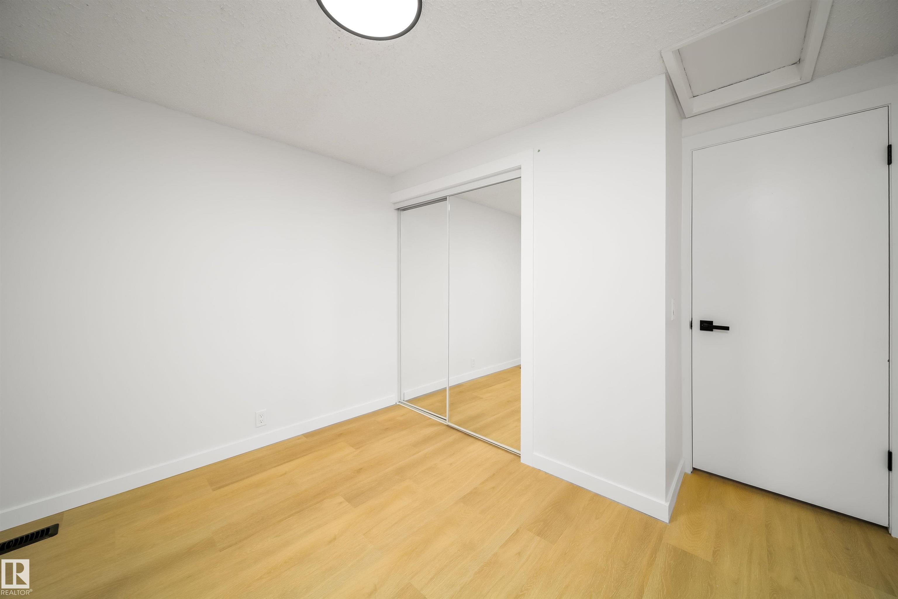 Photo 22 at 3293 139 Avenue NW, Hairsine, Edmonton