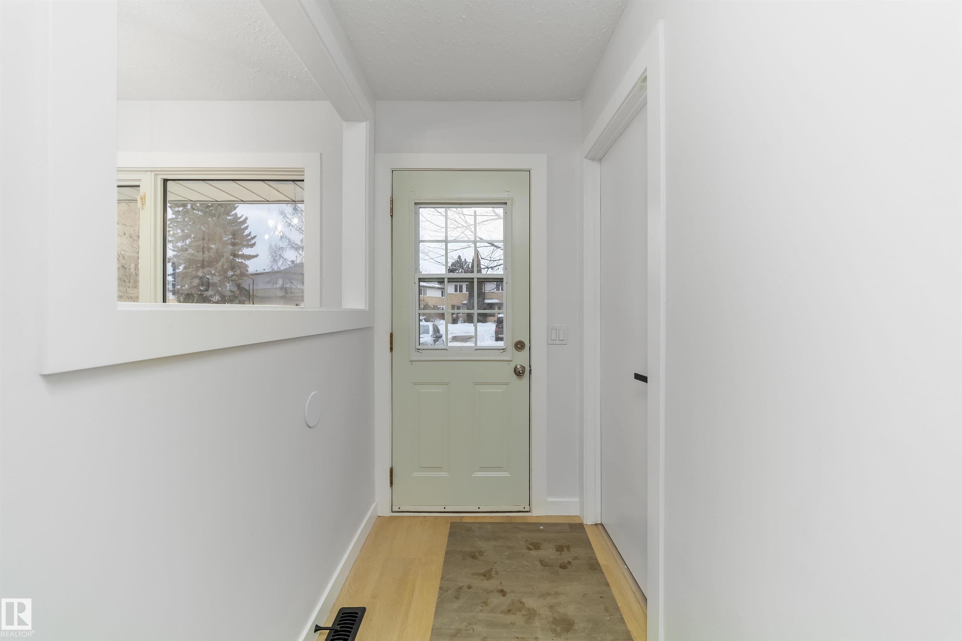 Photo 5 at 3293 139 Avenue NW, Hairsine, Edmonton