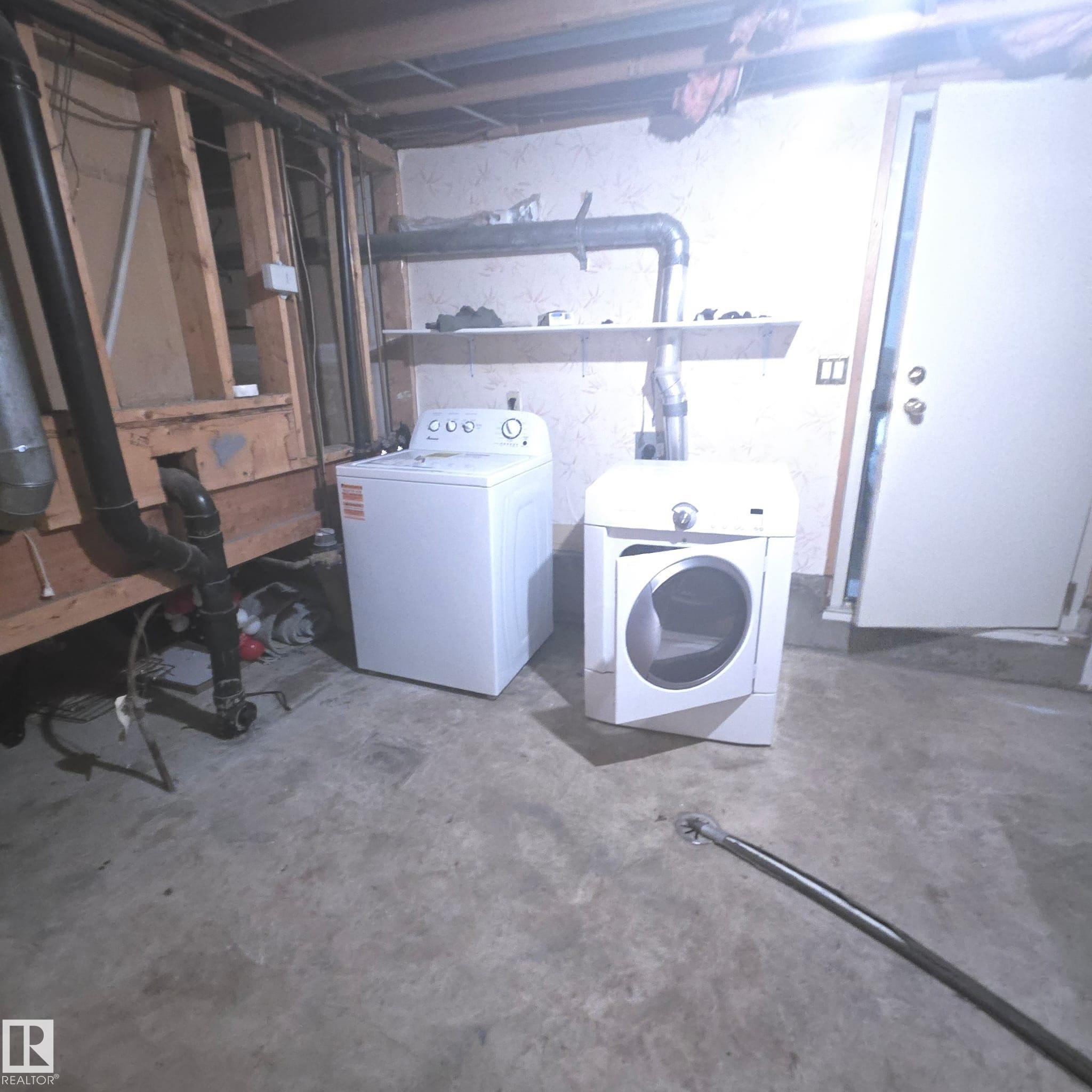 Photo 20 at 5462 38a Avenue NW, Greenview, Edmonton