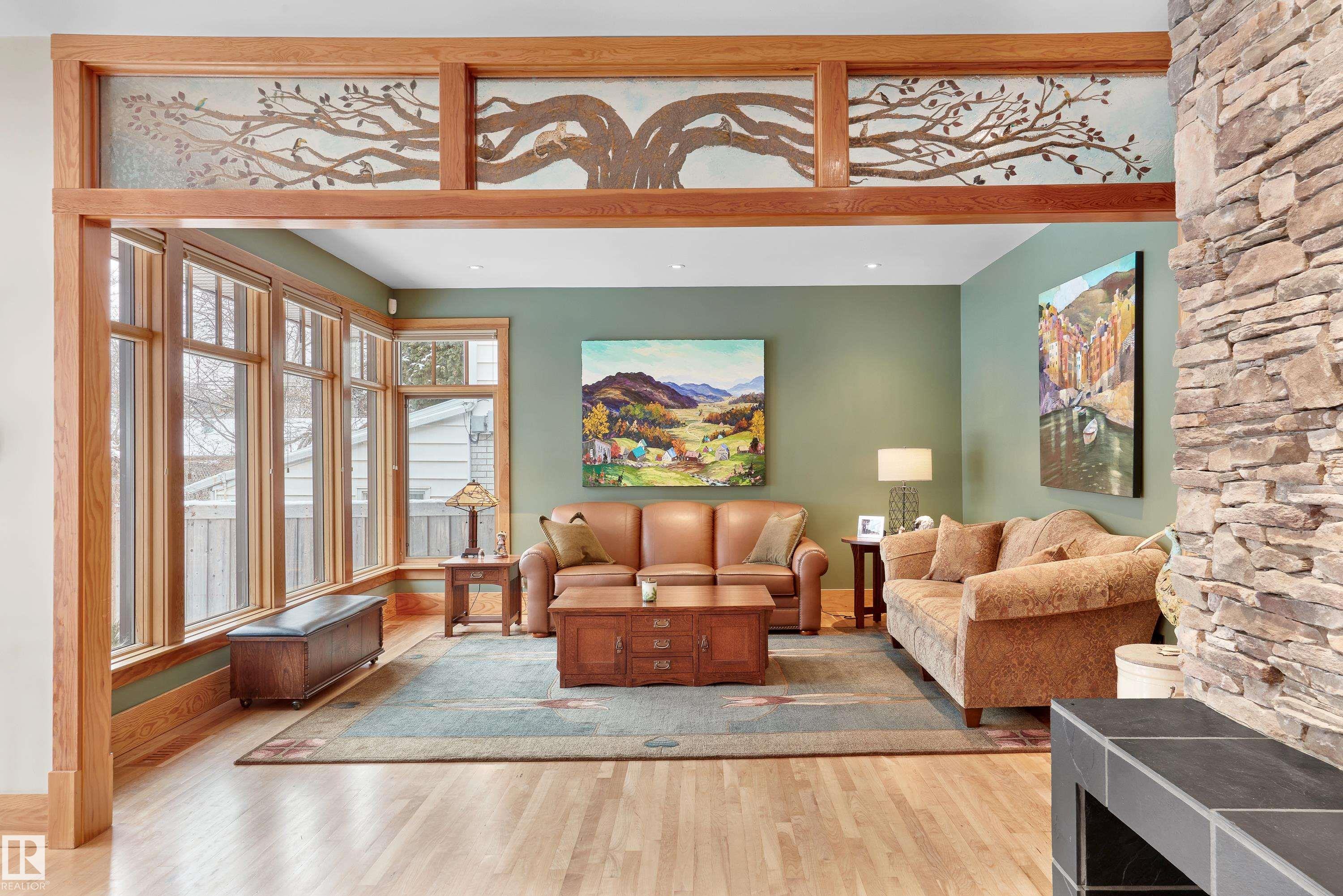 Photo 12 at 9135 117 Street NW, Windsor Park, Edmonton