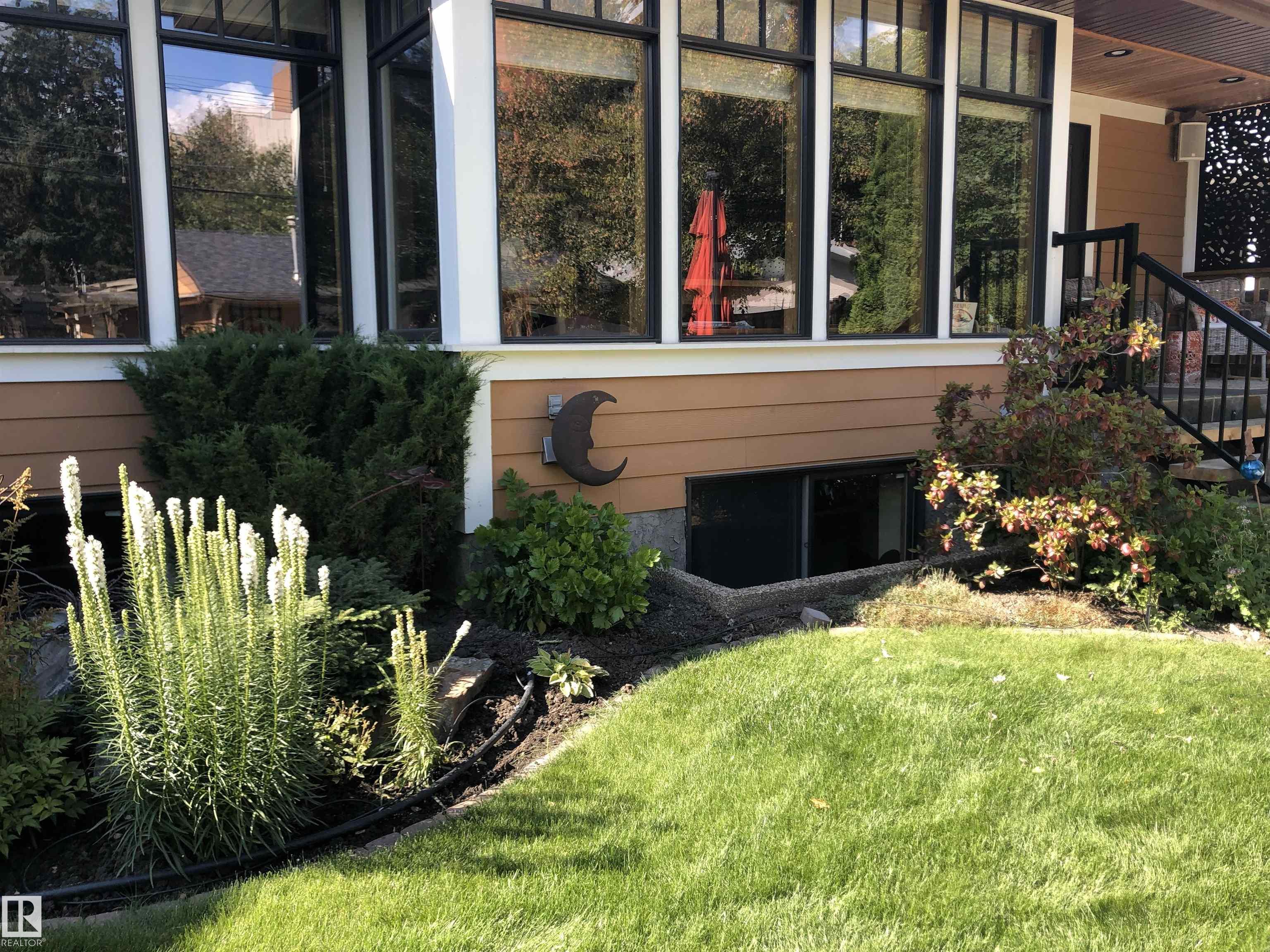 Photo 55 at 9135 117 Street NW, Windsor Park, Edmonton