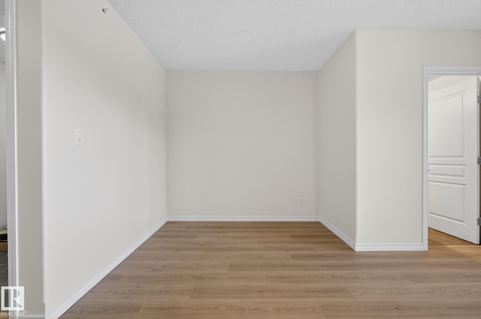 Photo 20 at 203 - 9707 106 Street NW, Downtown, Edmonton