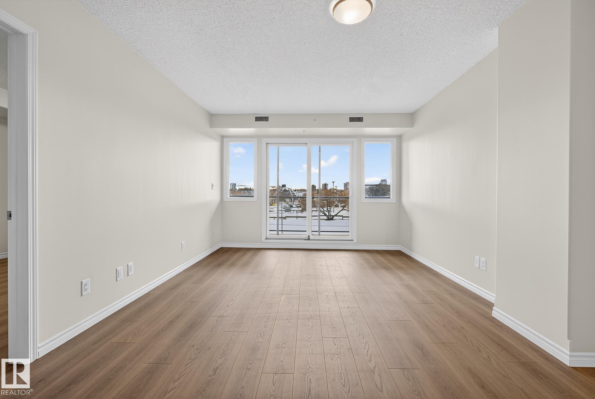 Photo 23 at 203 - 9707 106 Street NW, Downtown, Edmonton