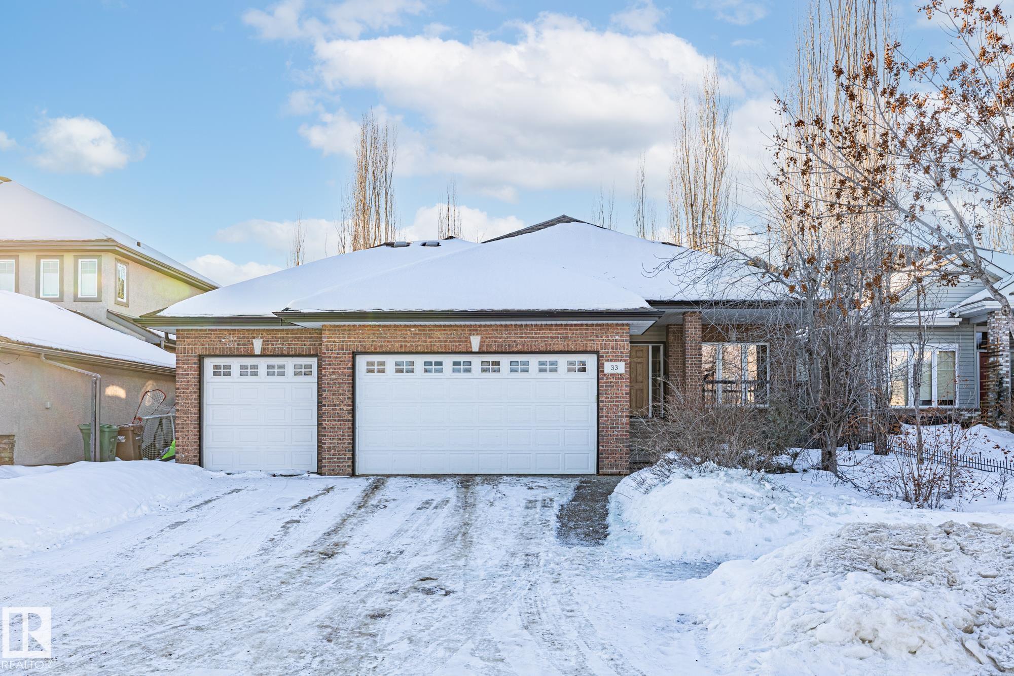 33 Oakhill Place, Oakmont, St. Albert