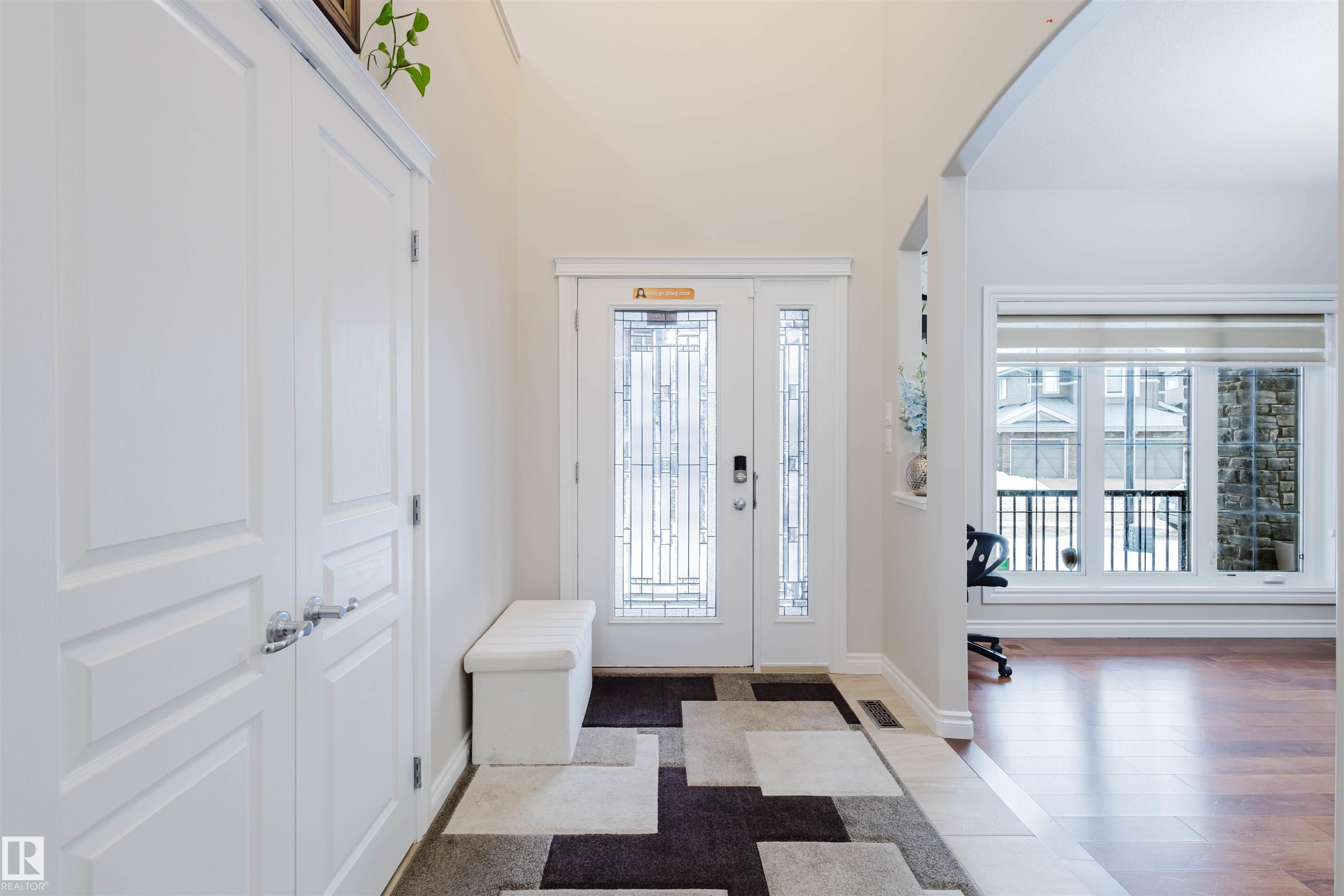 Photo 4 at 3920 Ginsburg Crescent NW, Granville, Edmonton