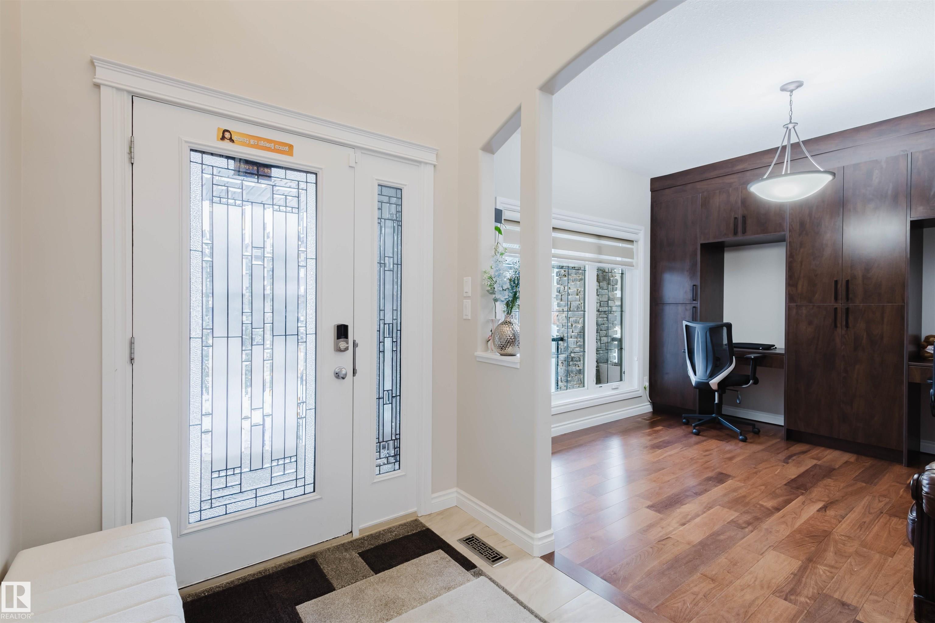 Photo 6 at 3920 Ginsburg Crescent NW, Granville, Edmonton