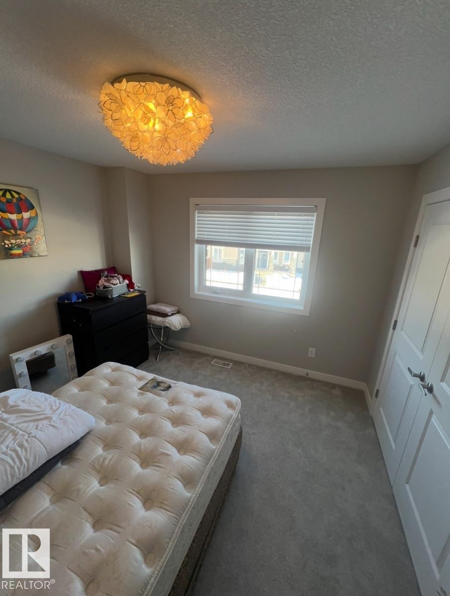 Photo 13 at 1539 200 Street NW, Stillwater, Edmonton