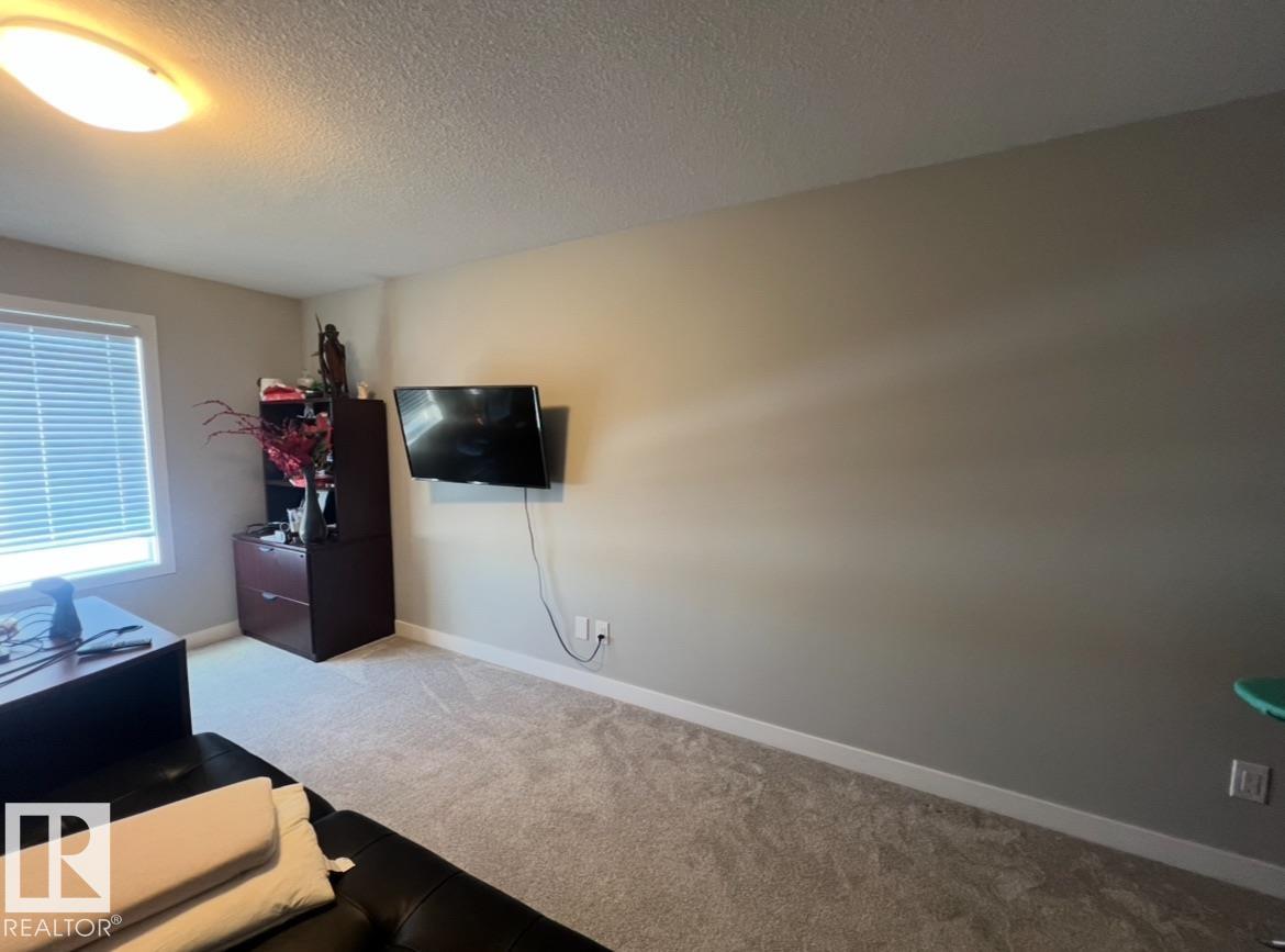 1539 200 Street NW, Stillwater, Edmonton